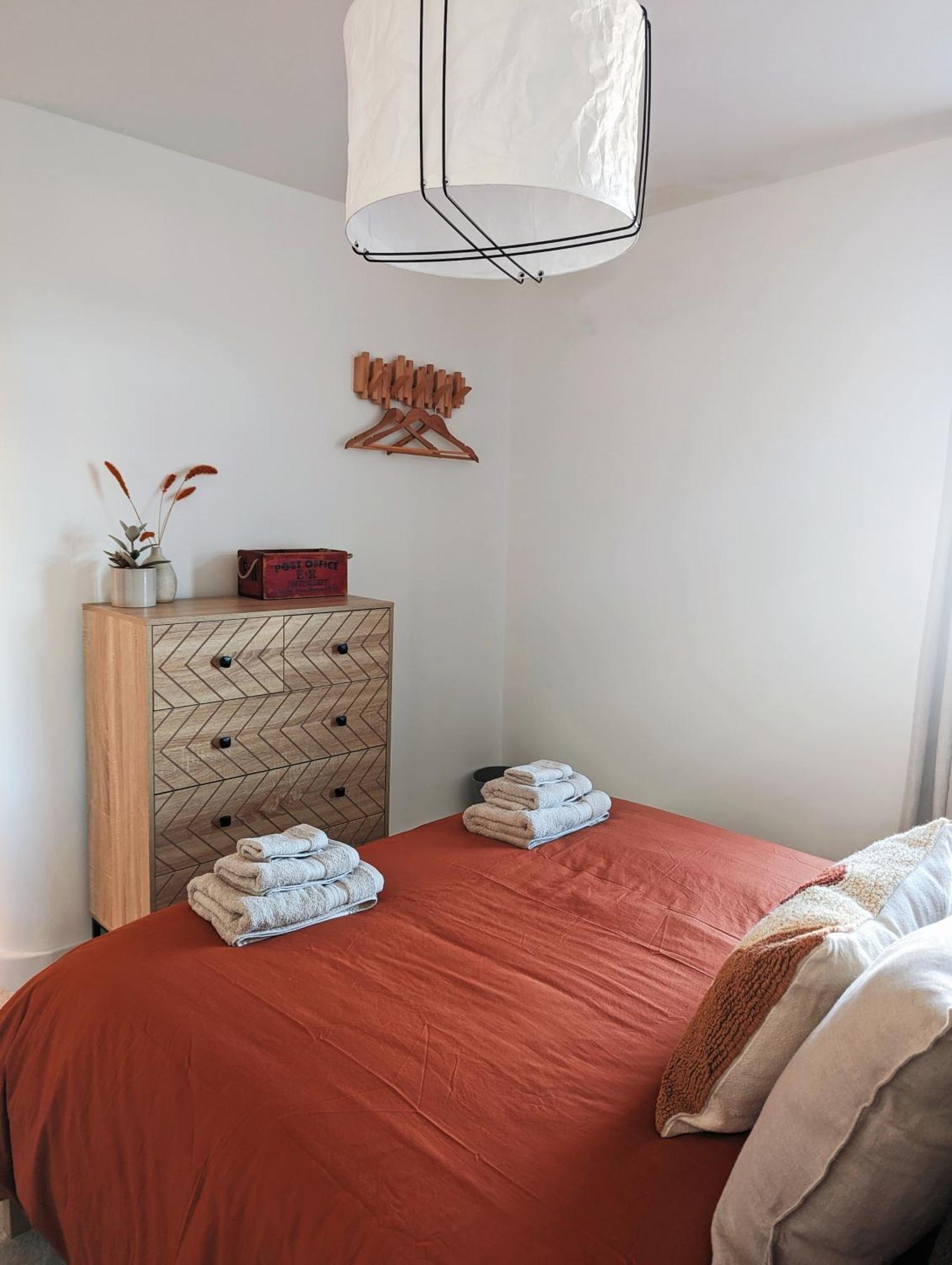 Stylish 2 Bedroom Flat Apartment London