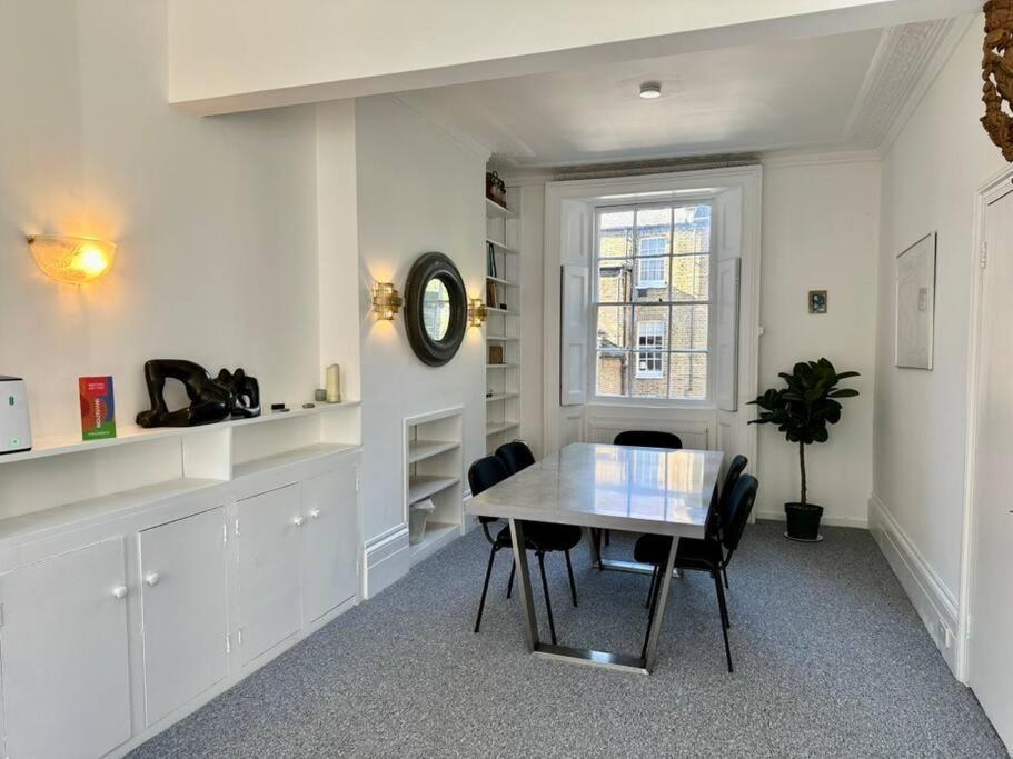 Apartamento Chelsea Large 2 Bed 2 Bath Sydney Street Sw3 *