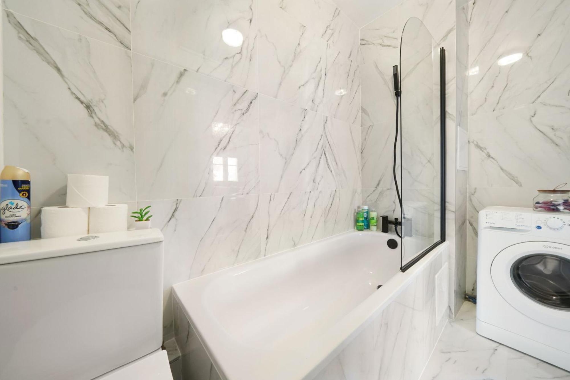 Apartment Livestay Studio In The Heart Of Angel 1 *