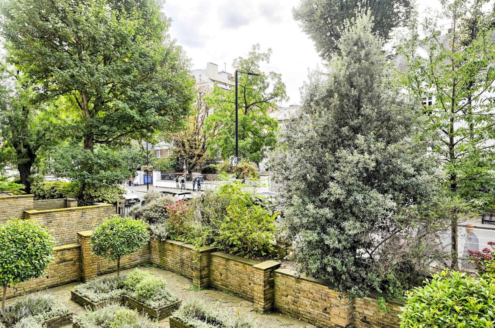 Beatles-themed Serviced On Abbey Road Appartement Londen