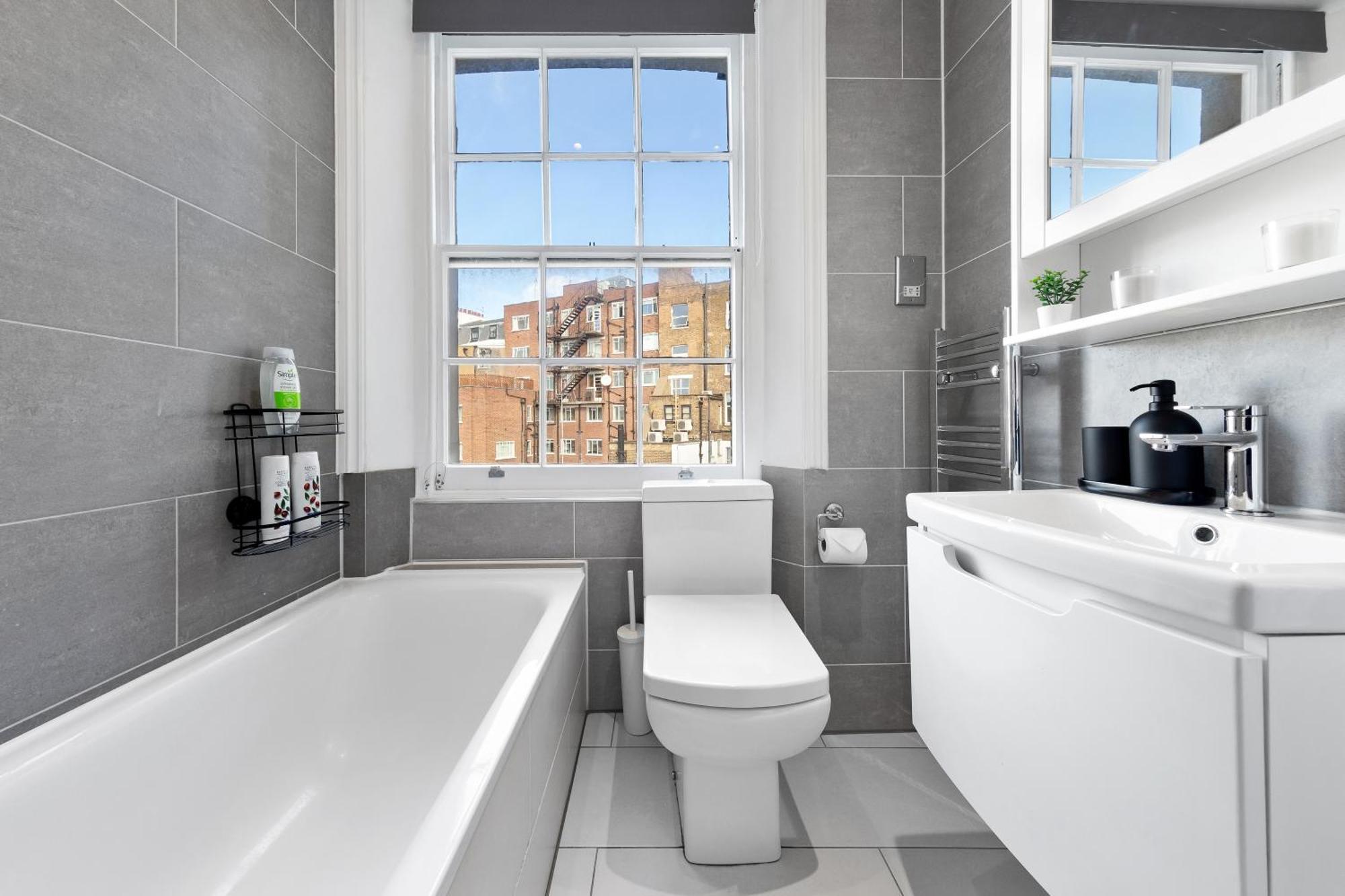 The Kensington Place - Unico Residences Apartment