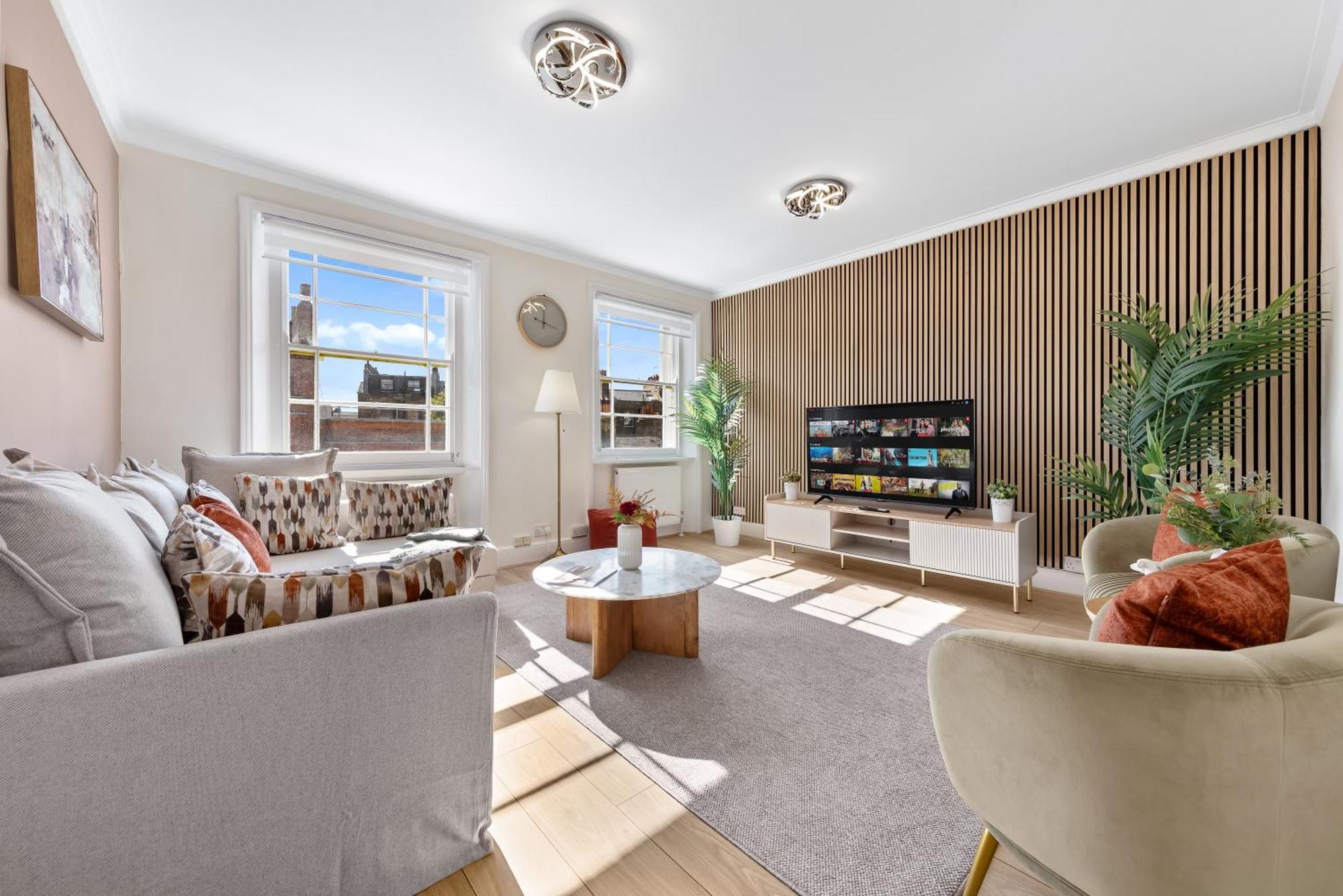The Kensington Place - Unico Residences Apartment *