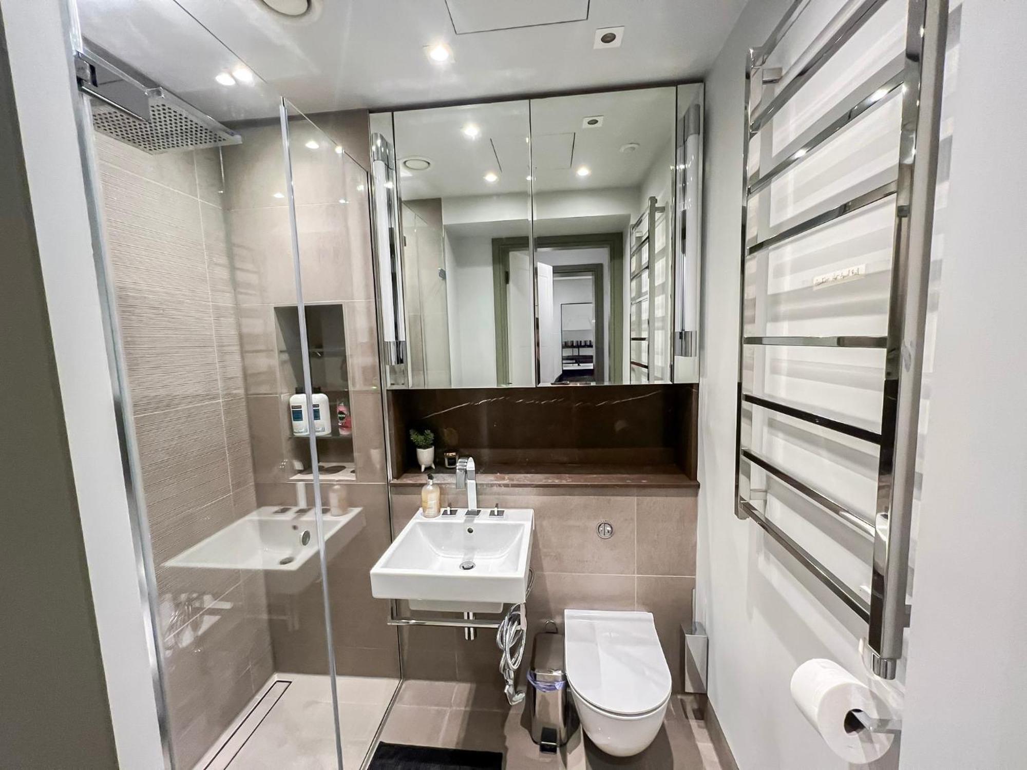 Posh 3 Bedroom Flat With Terrace And Indoor Fireplace In Mayfair, Near Hyde Park Apartamento Londres