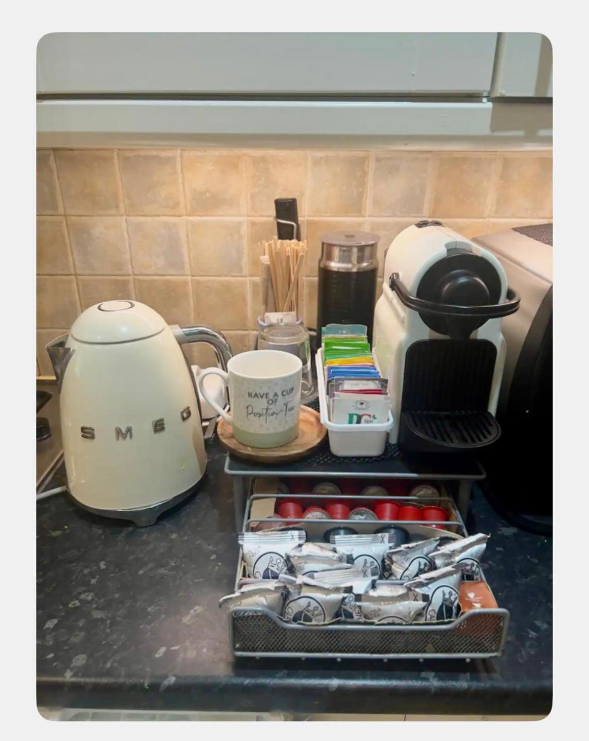 Habitación en casa particular Excel Single - 5mins To Excel & 10mins To Canary Wharf