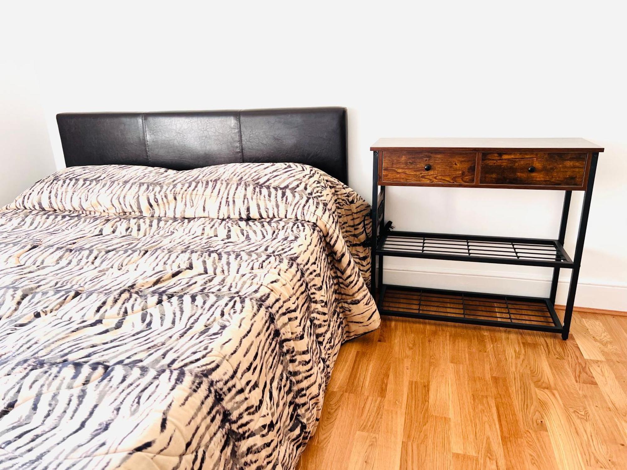 Homestay Unique Beautiful Peaceful Conservation Area - 20m To Town London