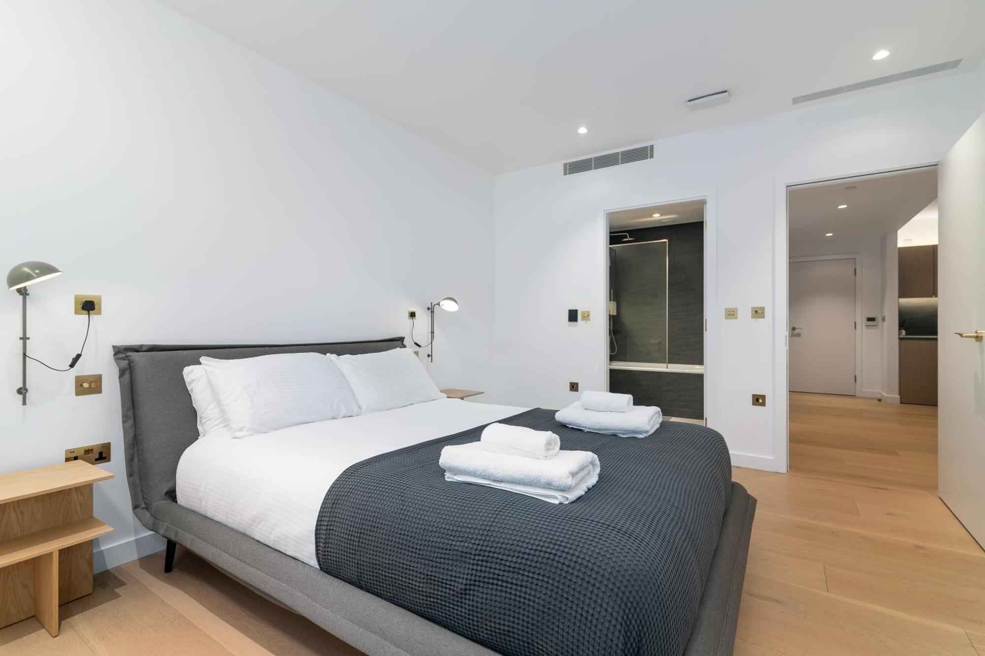 Apartment Kings Cross - Luxury 3 Bed Apartment, Private Balcony