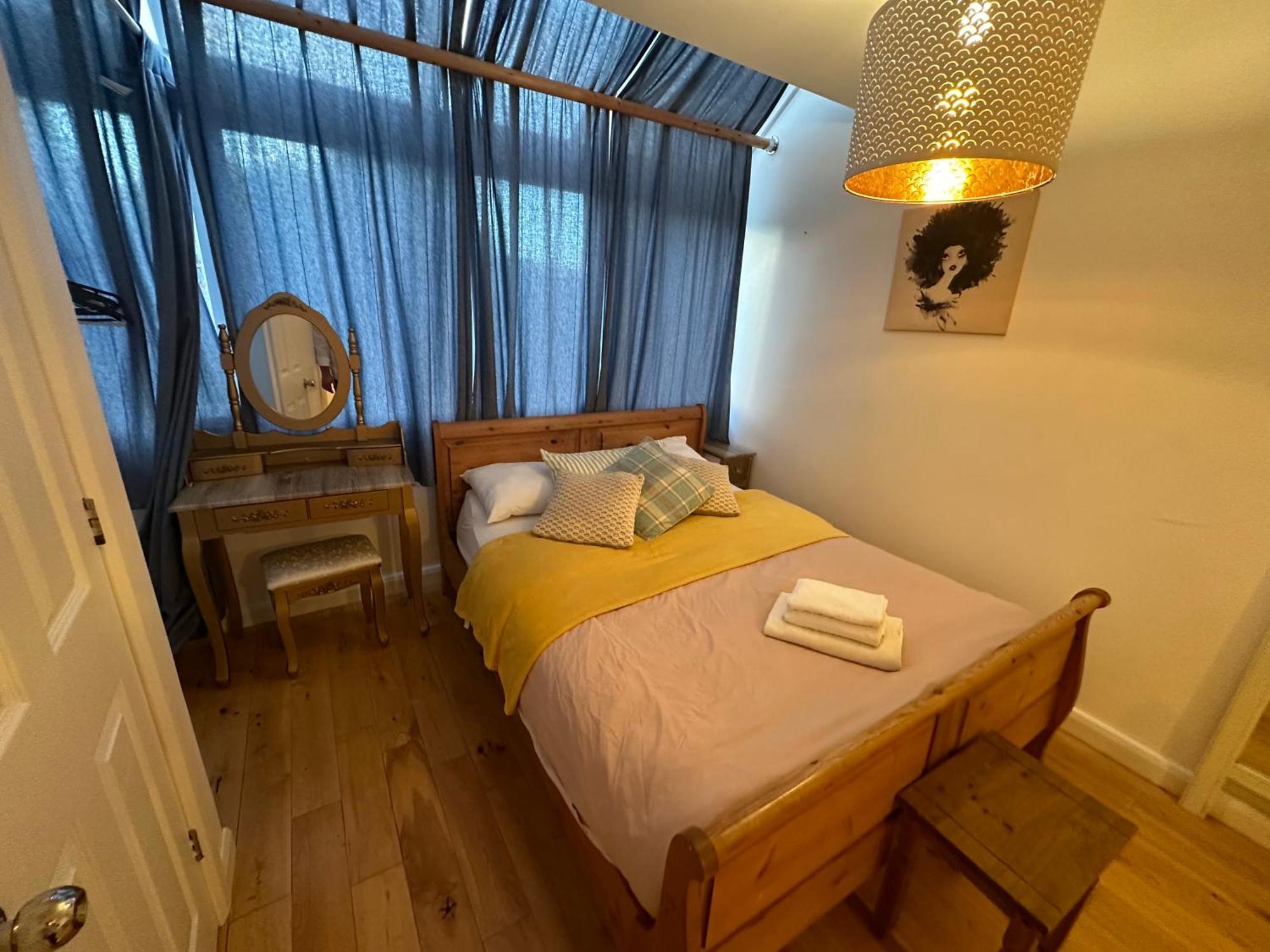 Gasthuis Cozy Rooms Near Central London *