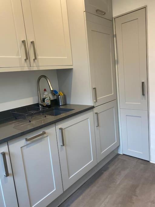 Apartment 2-bedroom Flat With Garden Near Regent's Park