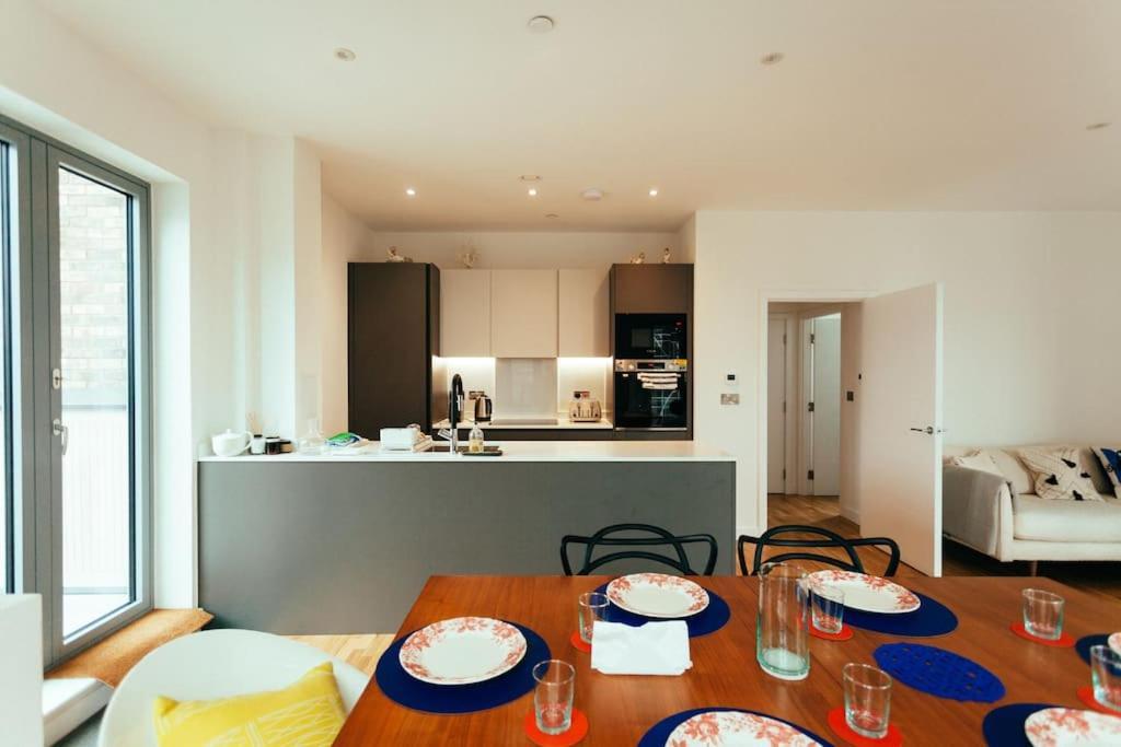 Appartement 3 Bedroom Penthouse With Terrace And Skyline In Battersea Londen