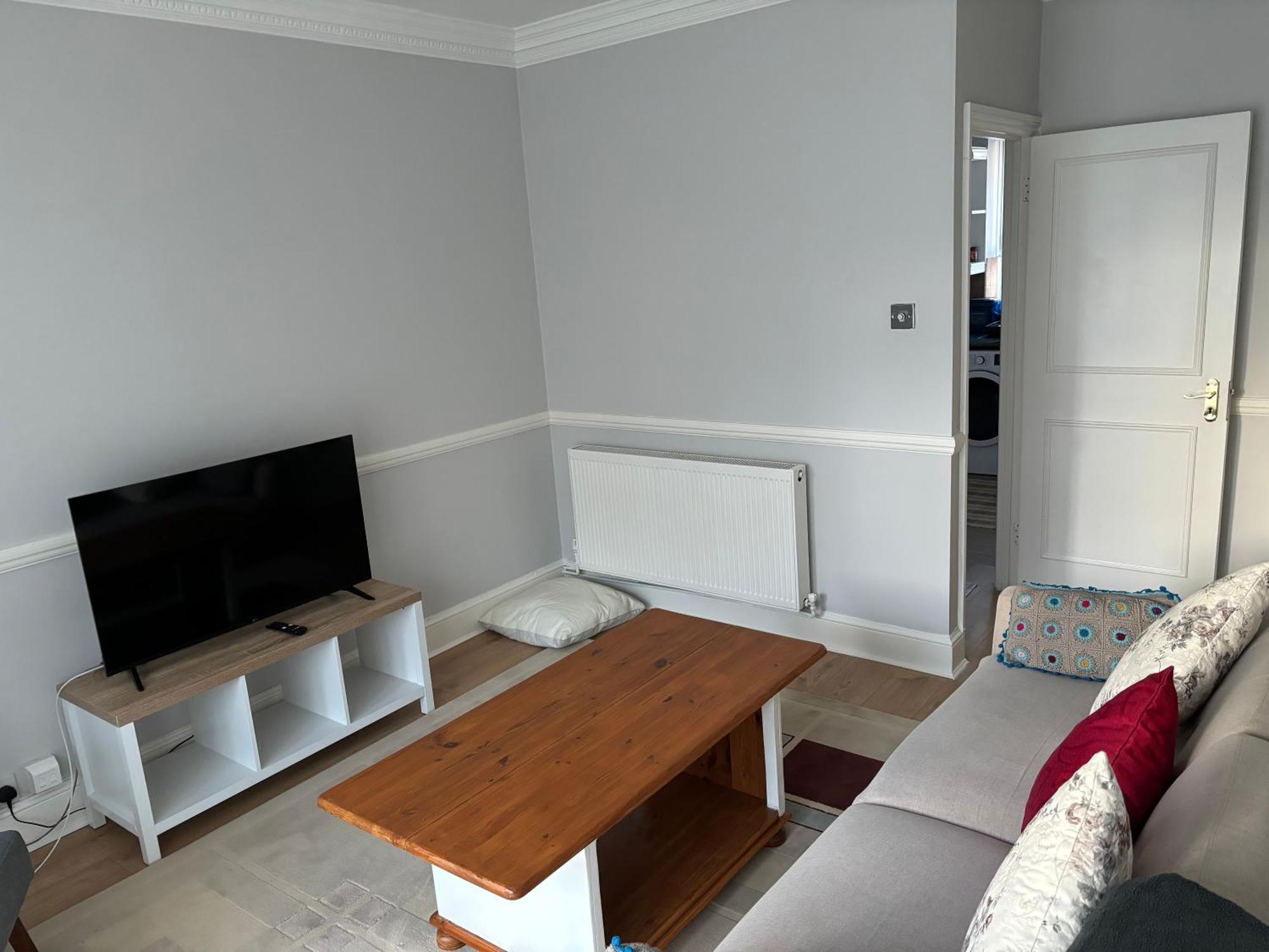Bright 2 Bedroom Flat Close To Centre Appartement Londen