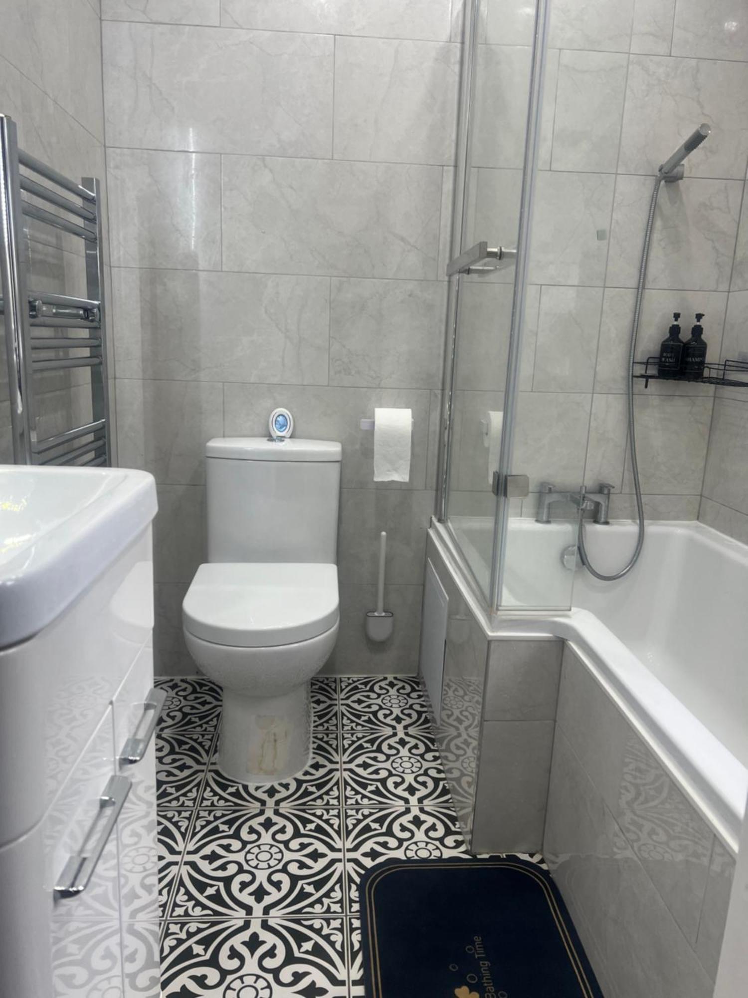 Apartment Modern Self Contained Flat *