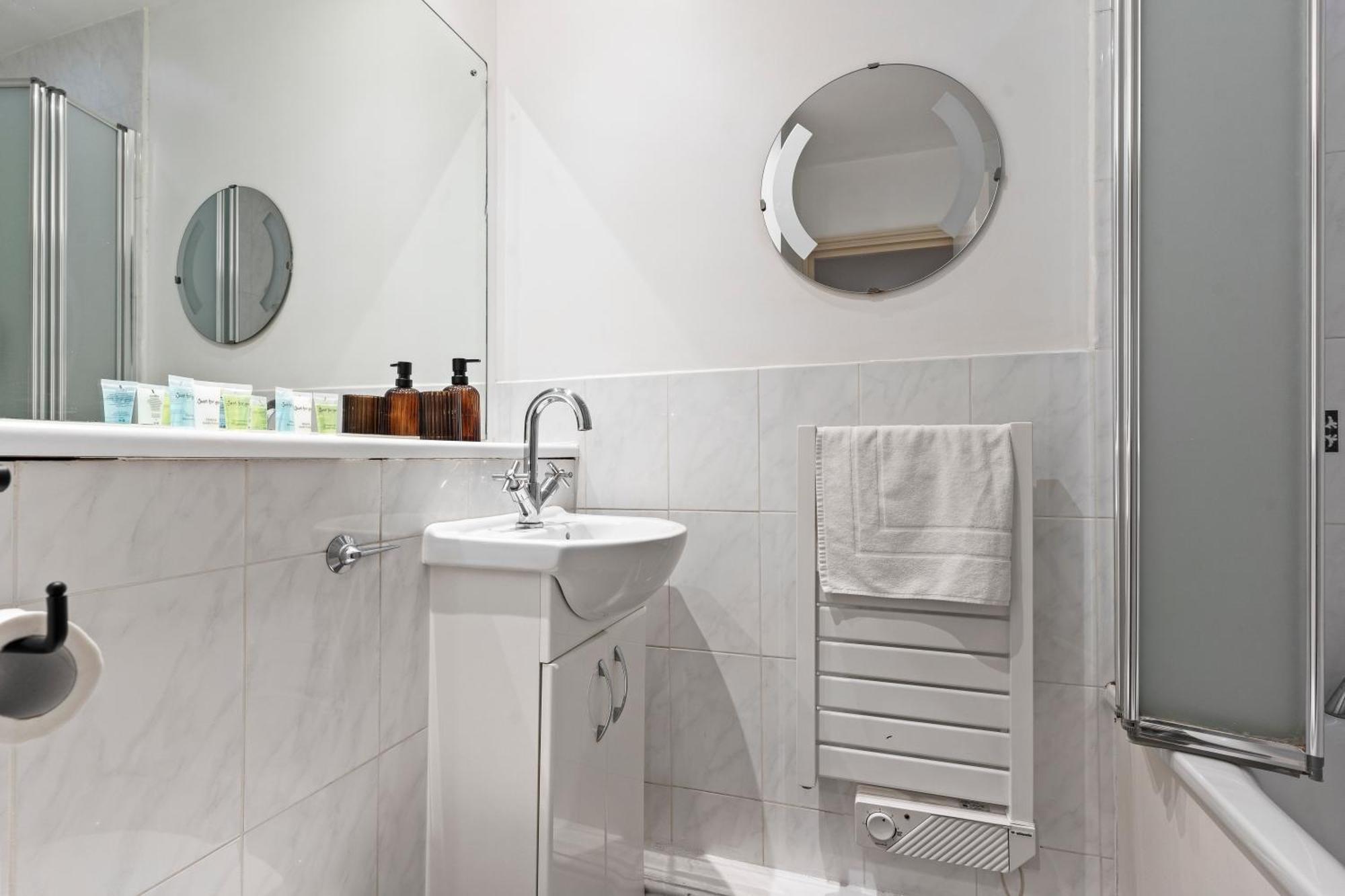 Apartment Waterloo - Modern & Spacious - Ideal For Business Workers And Families - 15 Min Walk From Bridge *