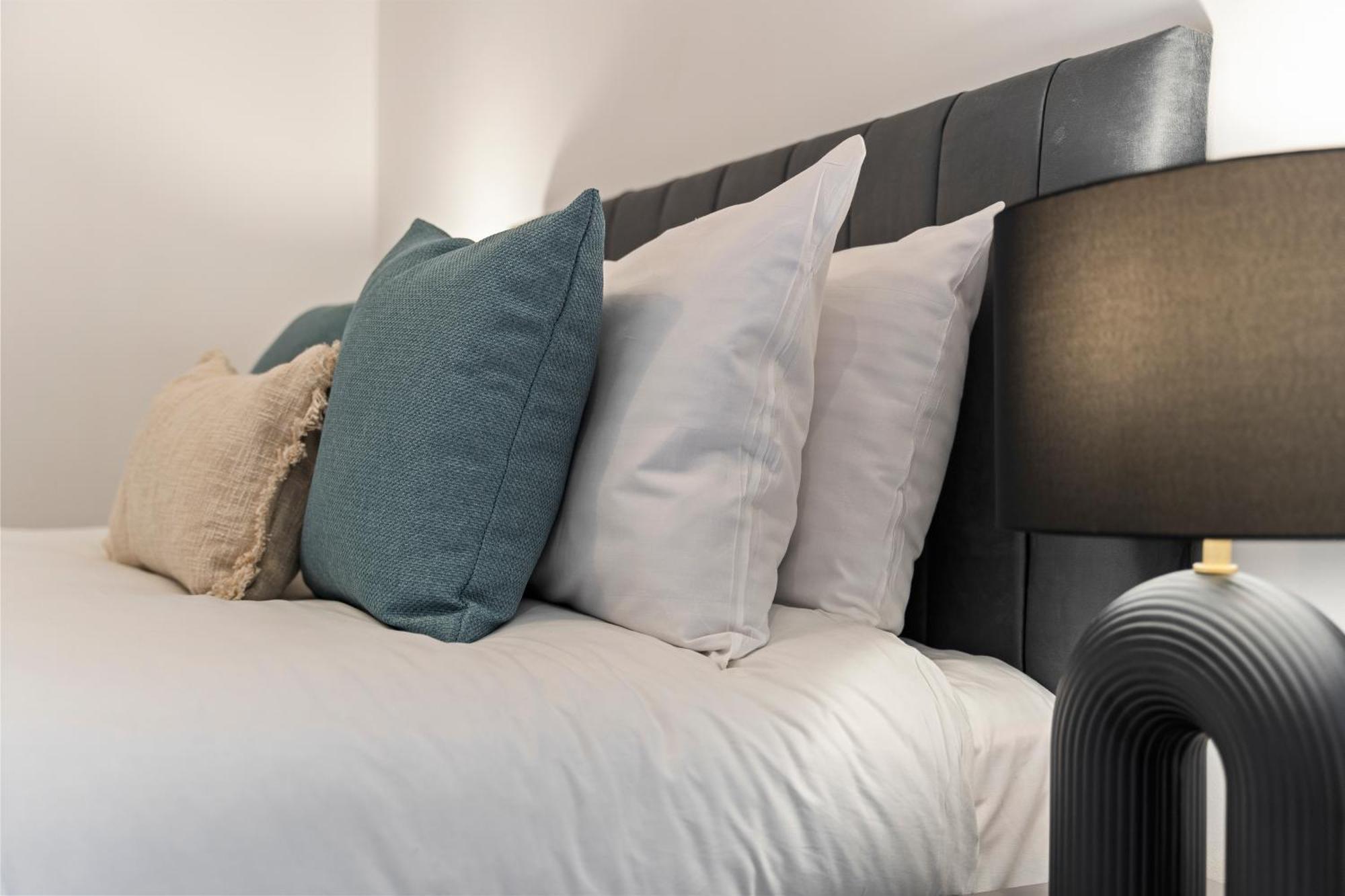 Waterloo - Modern & Spacious - Ideal For Business Workers And Families - 15 Min Walk From Bridge Apartment *