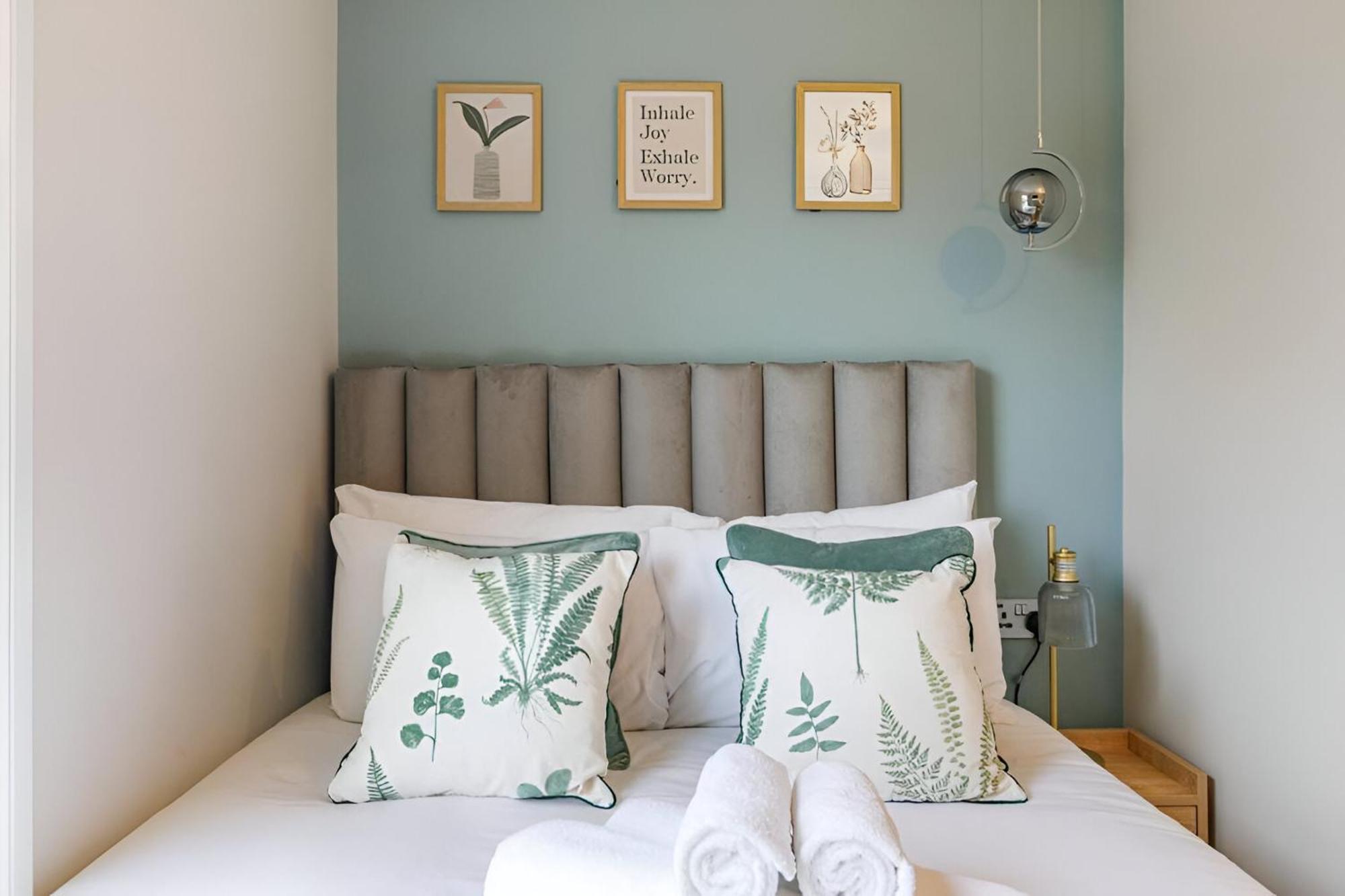 Serene Getaway With Calming Ambiance *