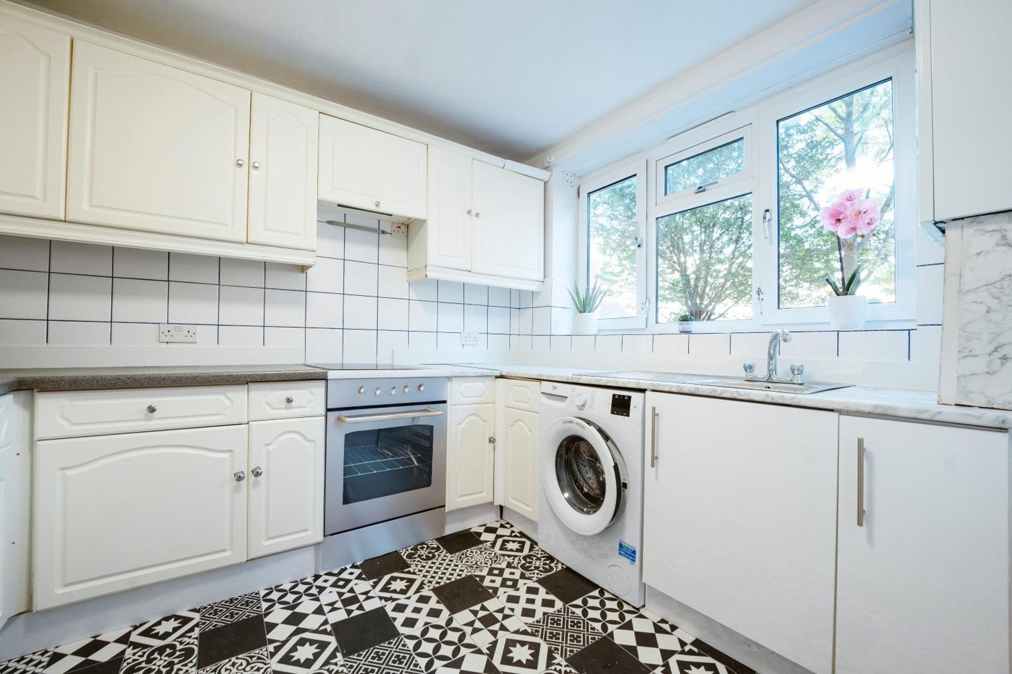 Deptford Bridge Double Guest house *