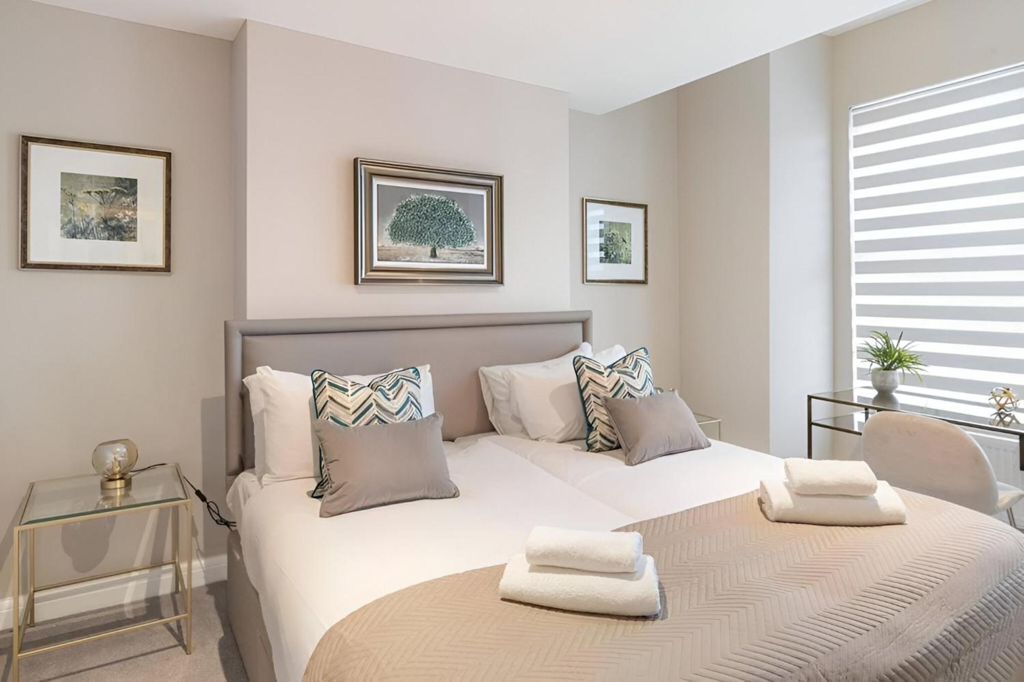 Earthy Elegance Stylish 4br For Urban Escapes Apartamento *