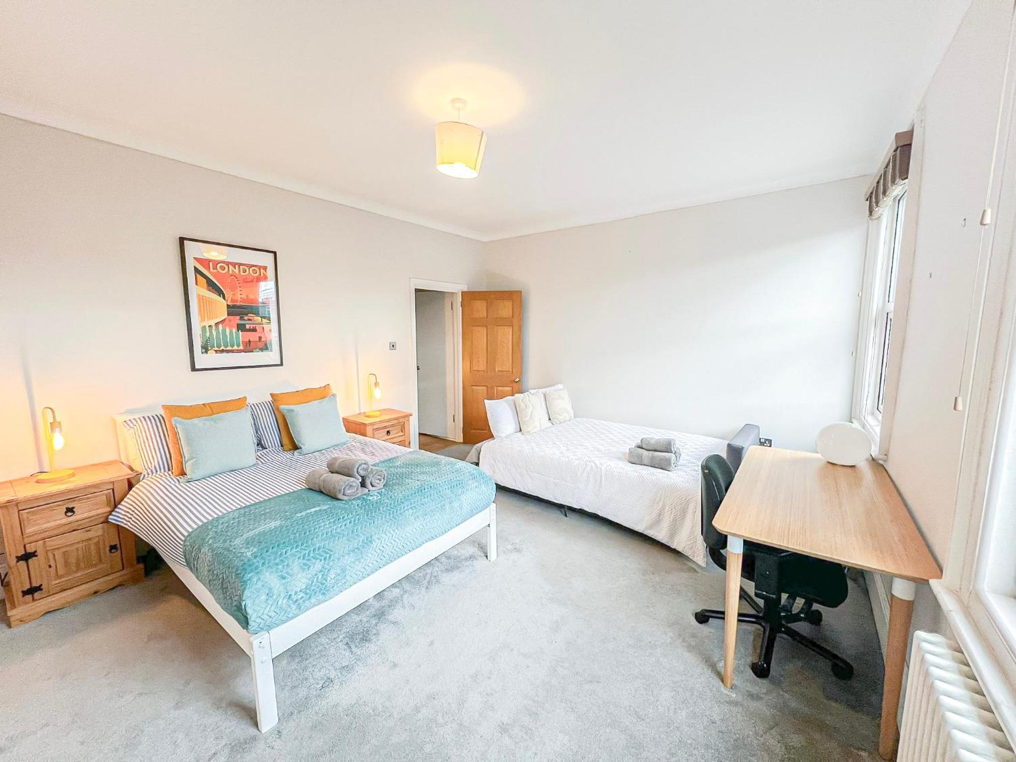Tranquil 3bdr Haven In Stockwell Near The Oval