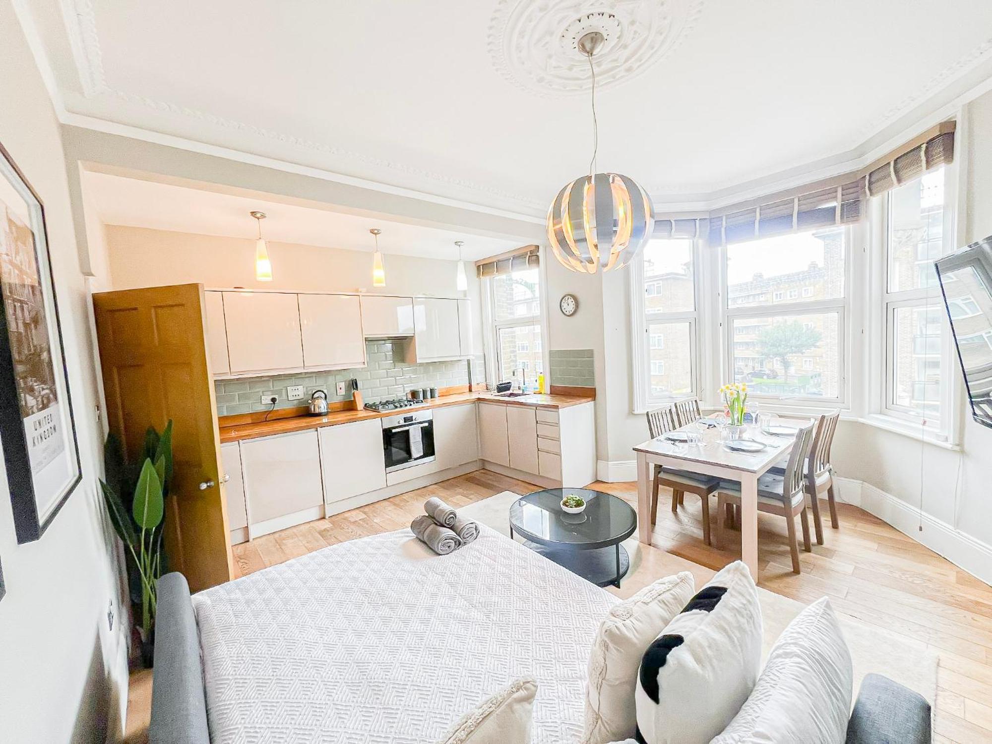 Apartment Tranquil 3bdr Haven In Stockwell Near The Oval *