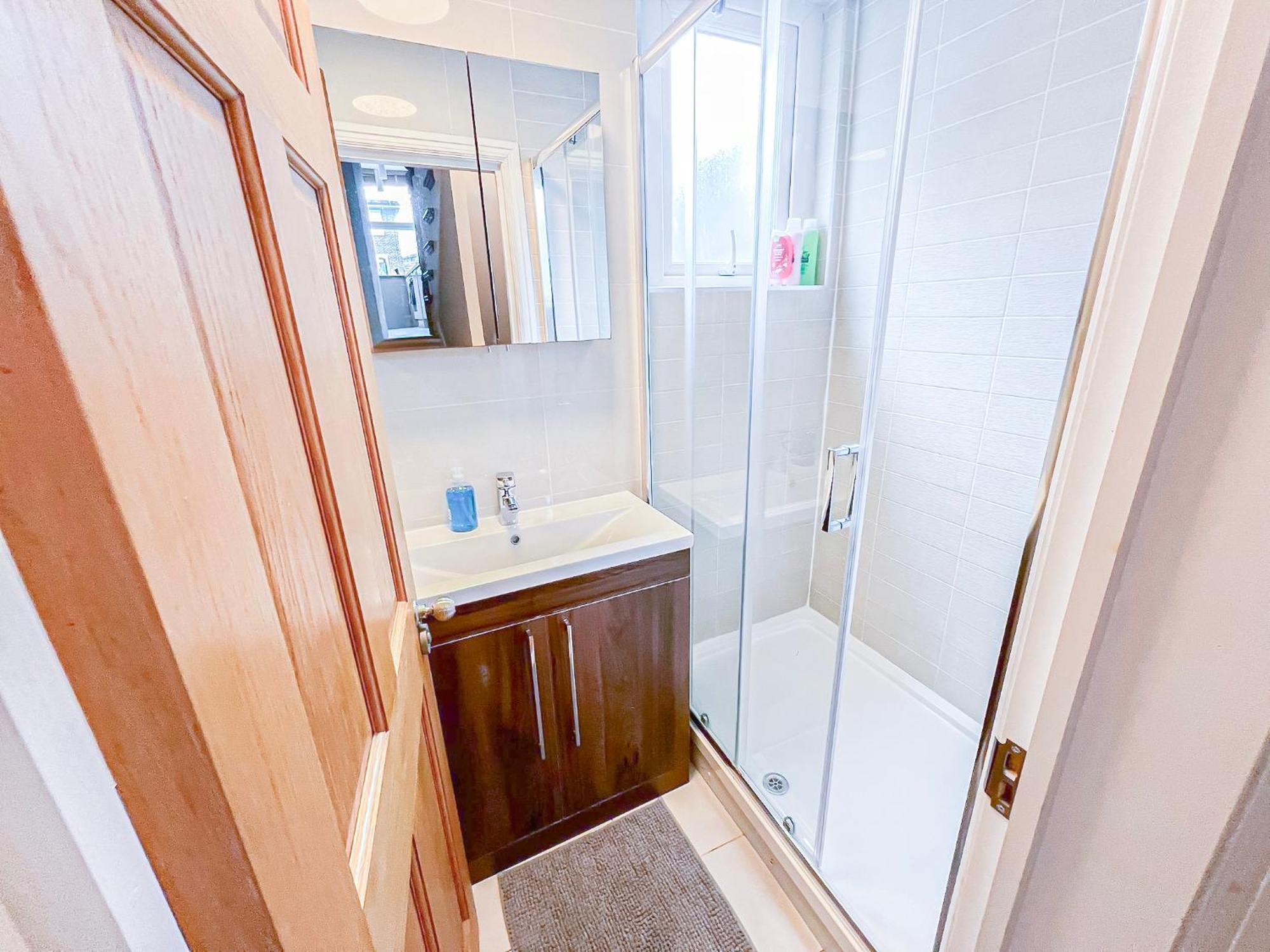 Tranquil 3bdr Haven In Stockwell Near The Oval Apartment