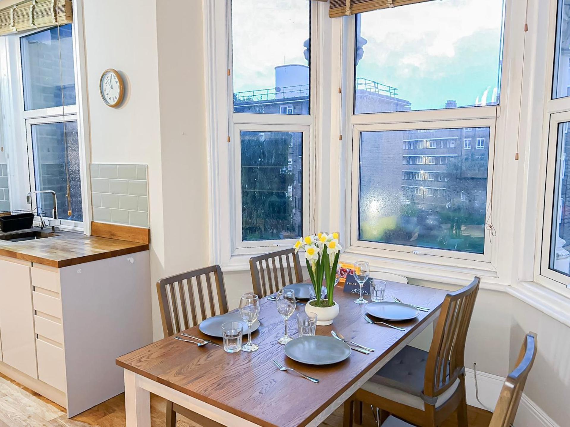 Tranquil 3bdr Haven In Stockwell Near The Oval Apartment