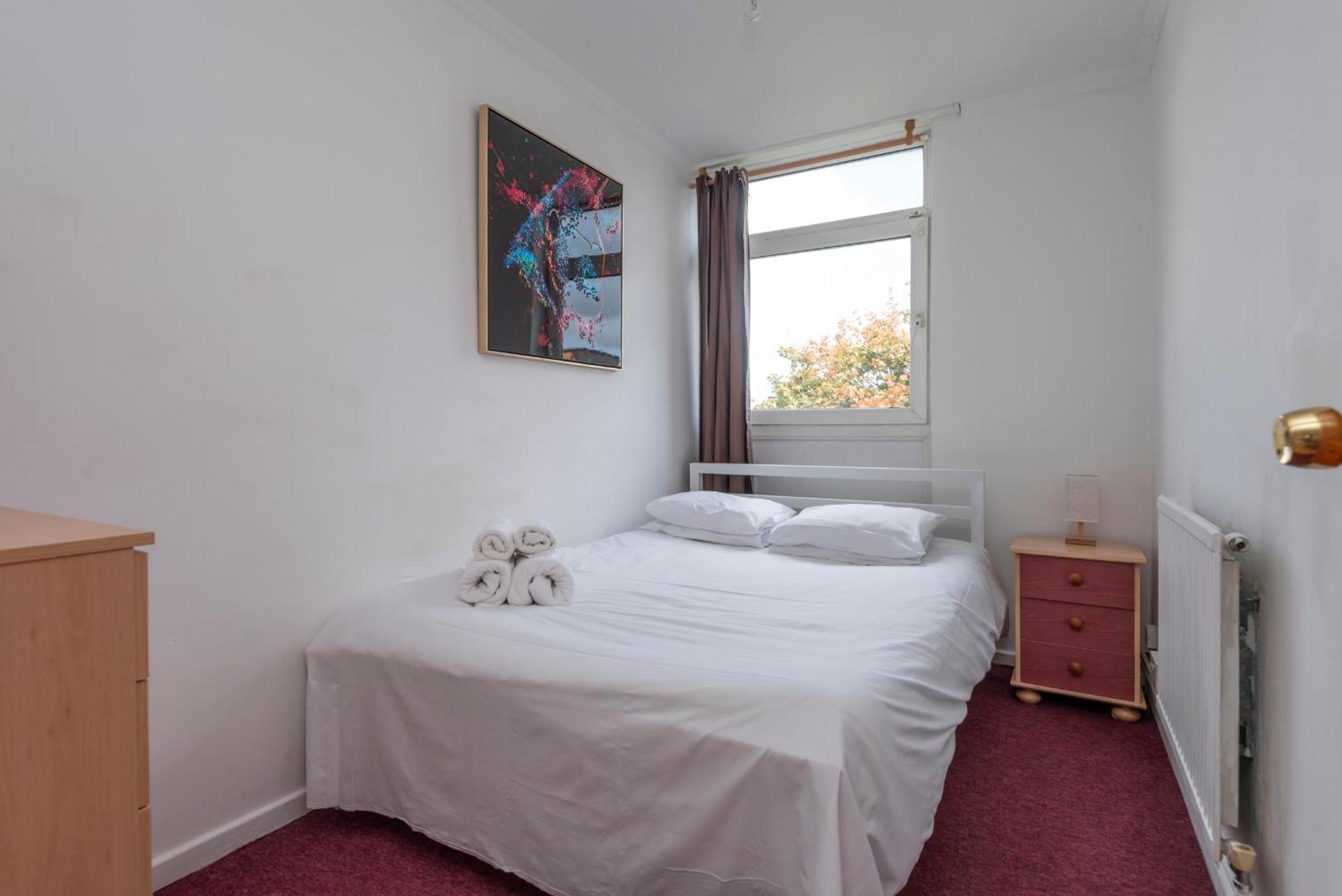 Entire 3 Bedroom Luxury In With Private Balcony Appartement