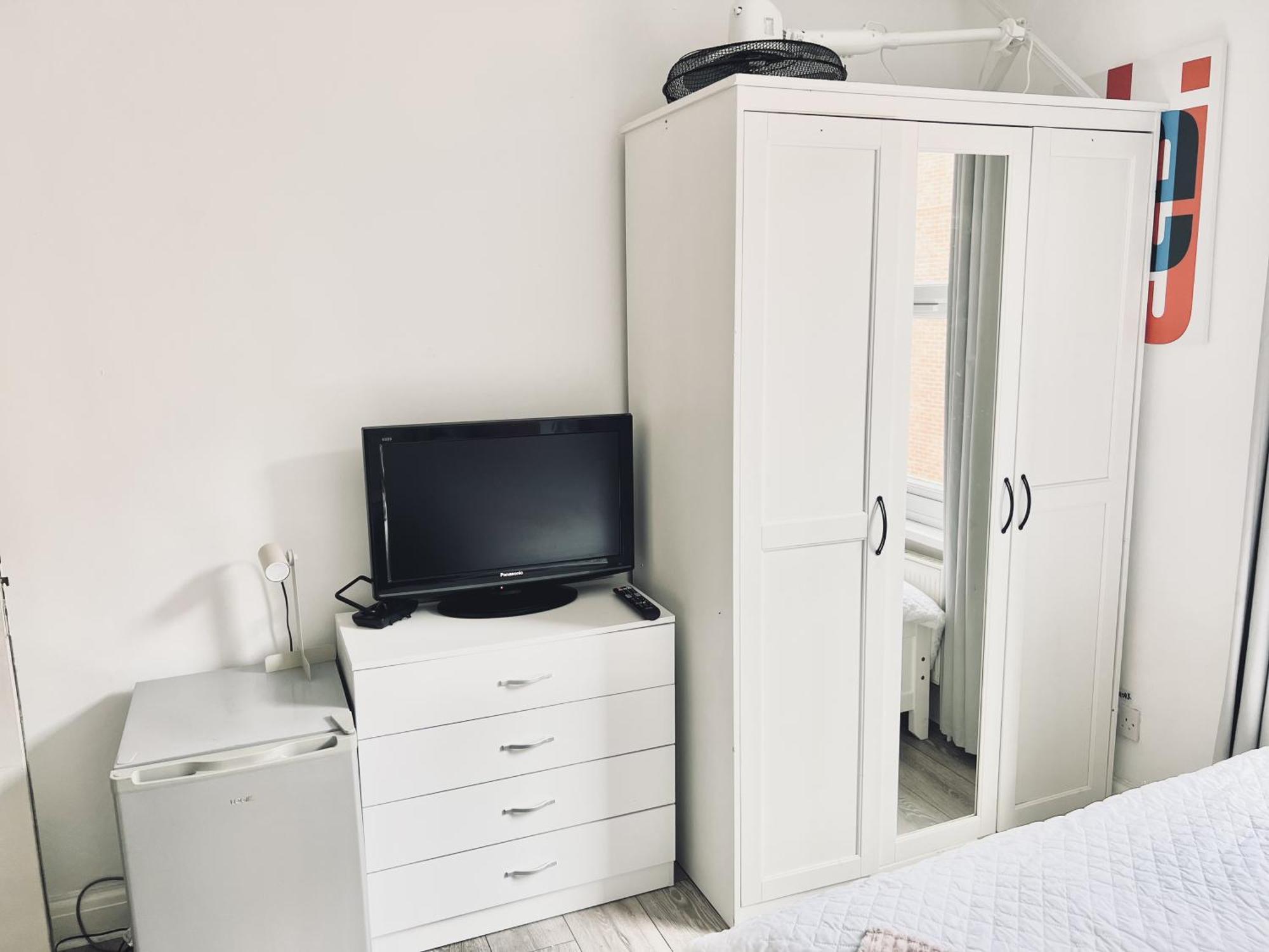 Guest house Westfield Shepherds Bush London