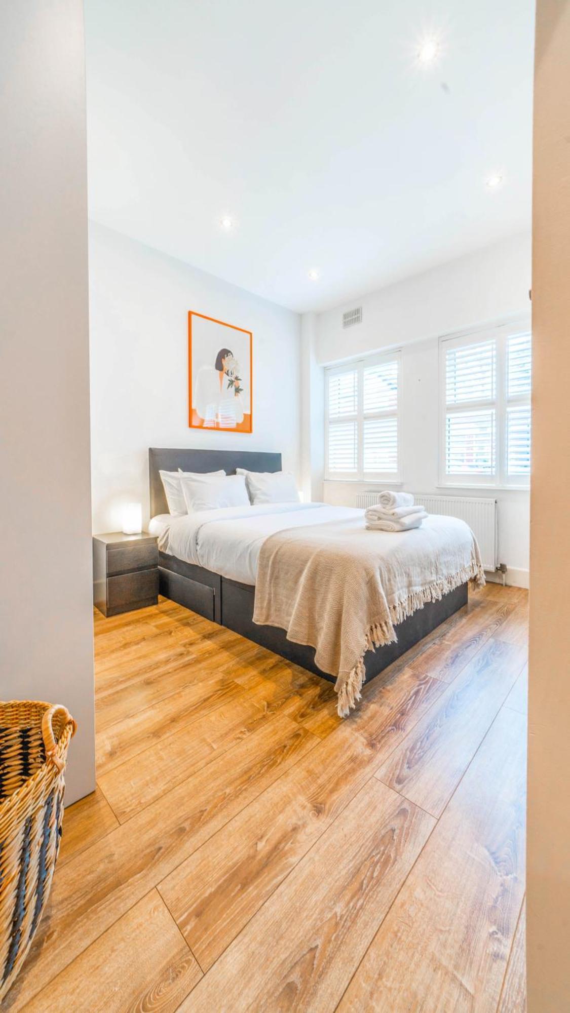 Immaculate With Garden-30 Mins To Apartment *