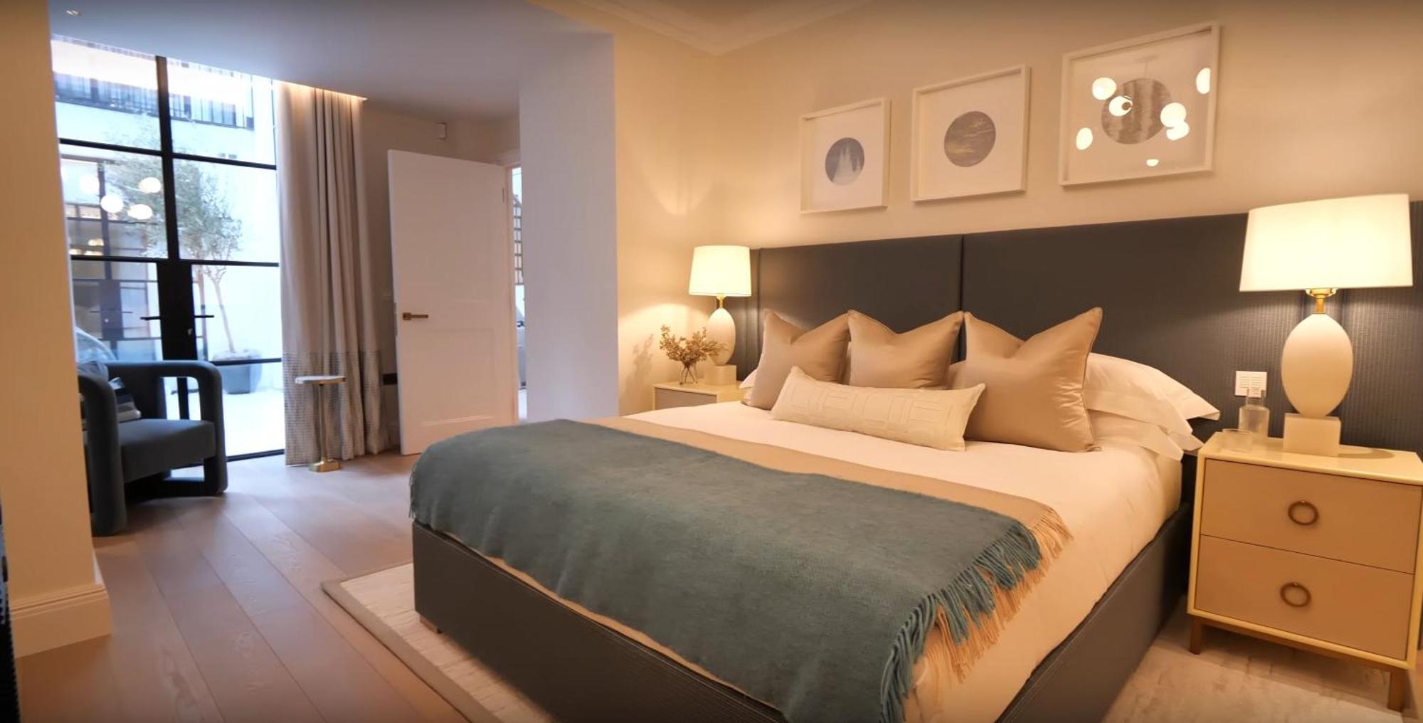 Apartment Flat W1d Central Area 3 Bedrooms *
