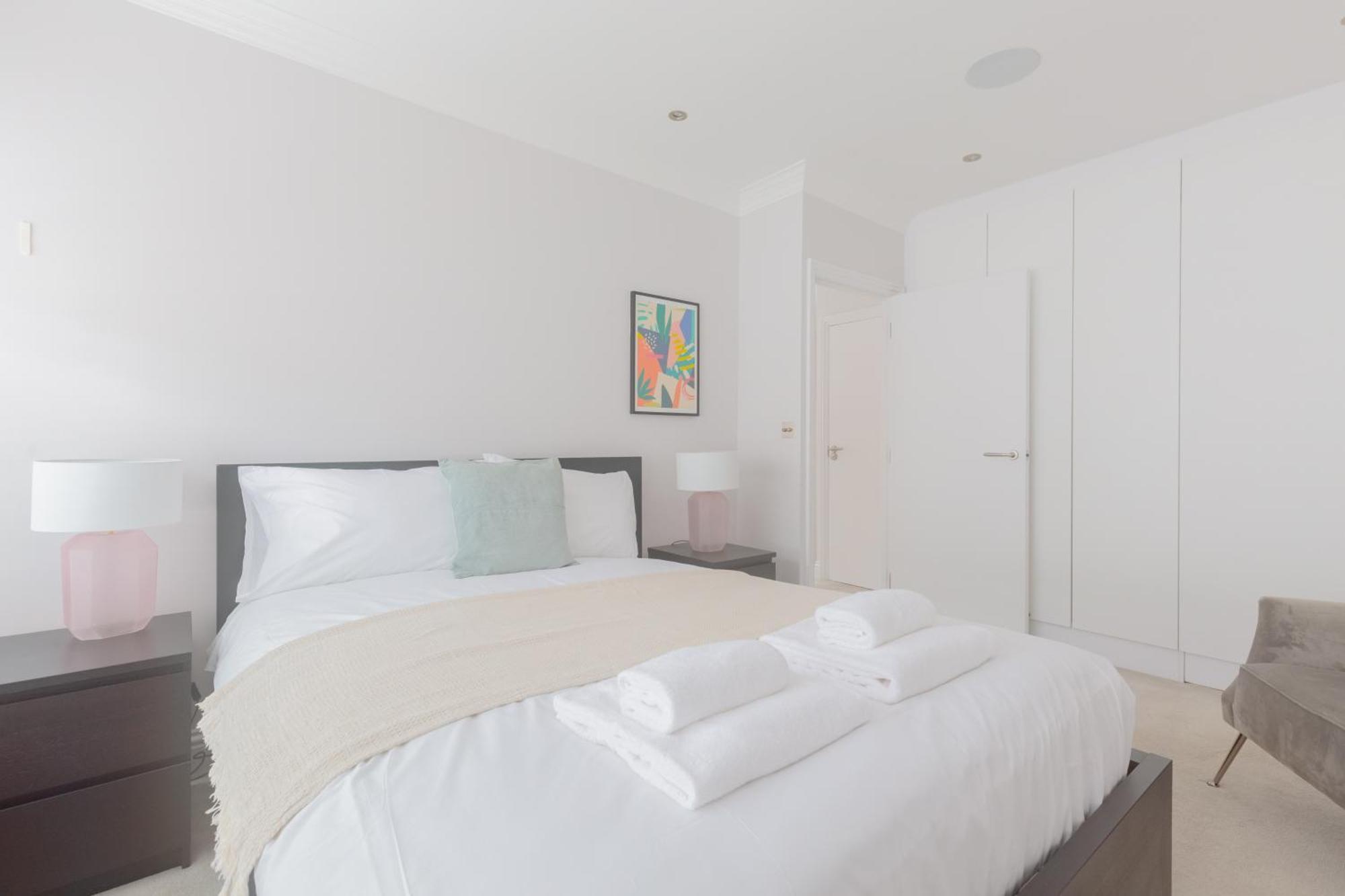Hidden 2bd Gem Opposite Hyde Park * London