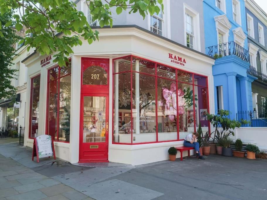 Apartment Spacious 3-bed Split Level Flat On Portobello Road
