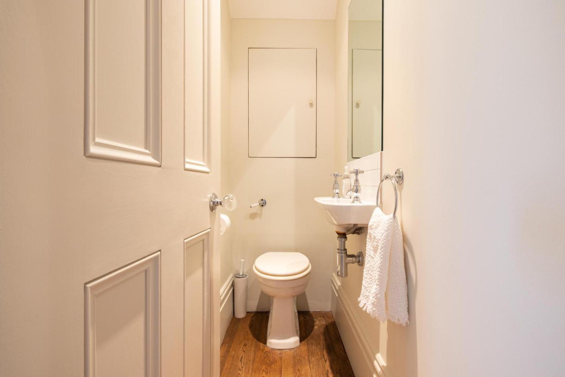 History - 3 Bedrooms In Kensington London