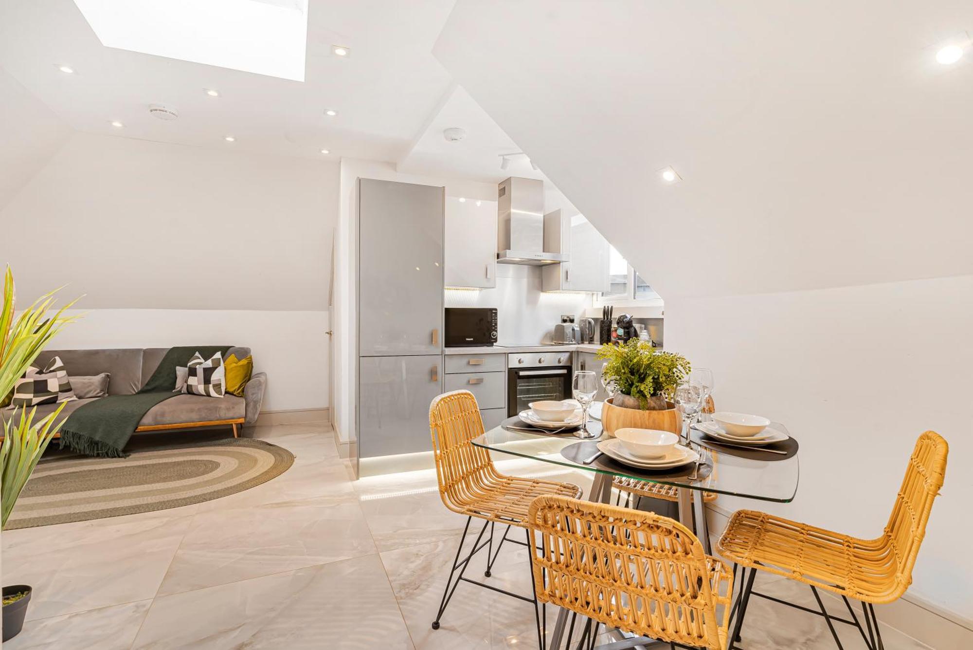 Stylish Near Wembley Stadium Apartment