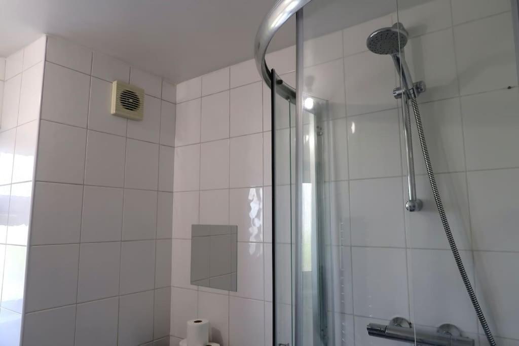 Chic 4-bed In Trendy Clerkenwell W Balcony And Walking Distance To Tube