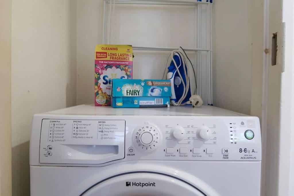 Chic 4-bed In Trendy Clerkenwell W Balcony And Walking Distance To Tube Apartment *
