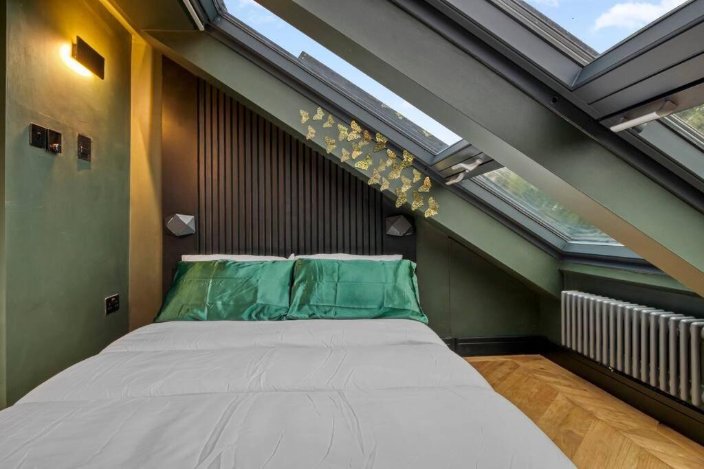 Verdant Luxe Apartment *