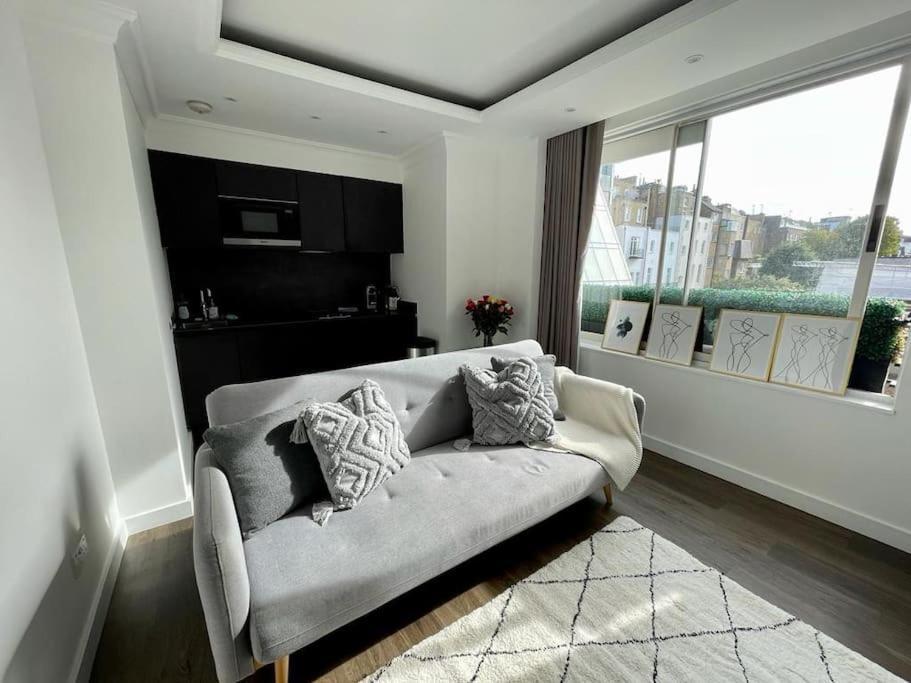 Modern 1 Bedroom Near Harrods Apartamento
