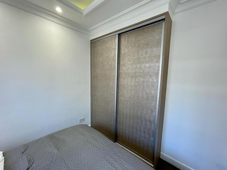 Modern 1 Bedroom Near Harrods Apartamento