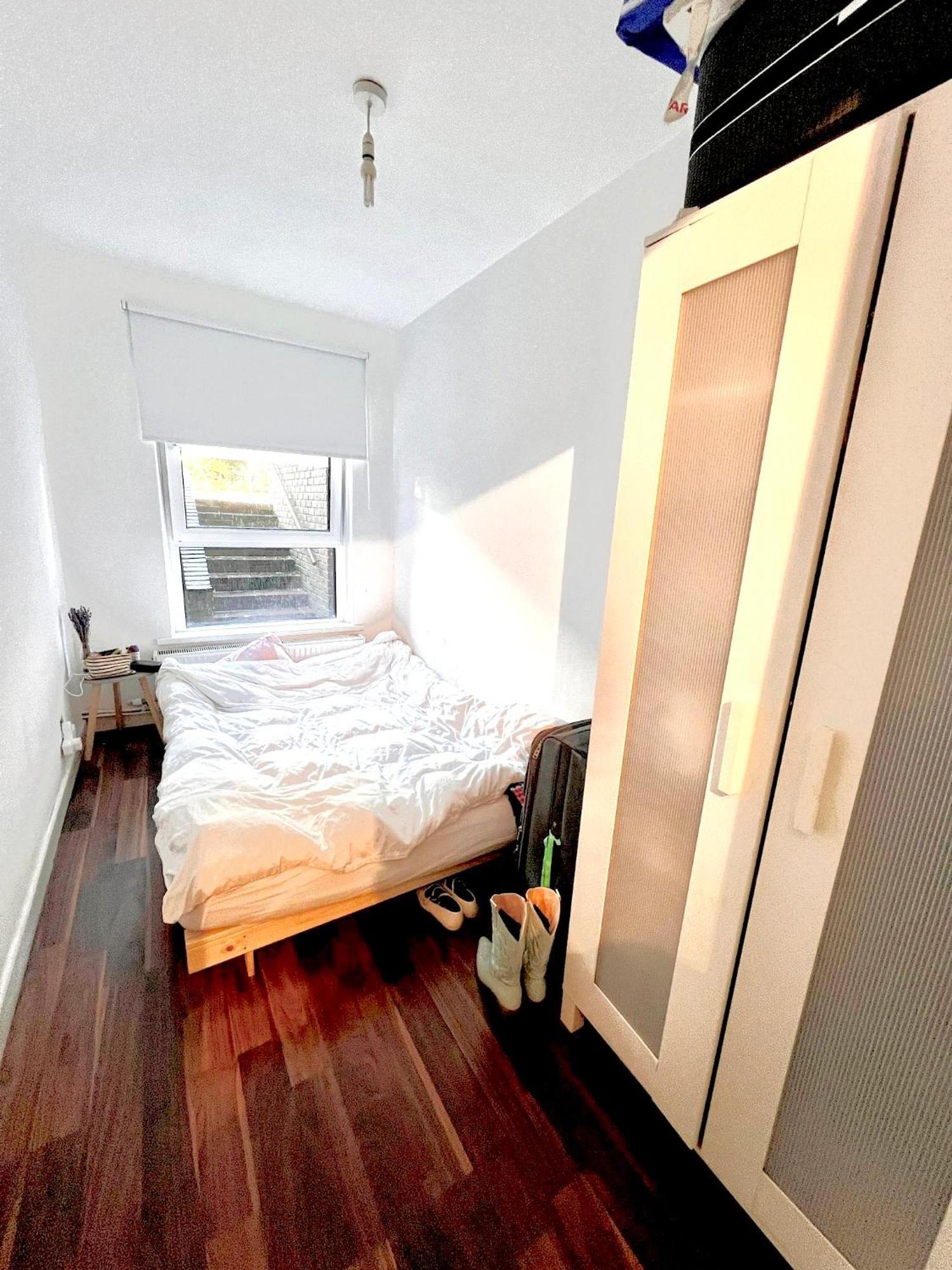 Chic 2 Bedroom Flat * London