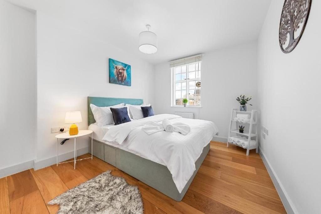 Apartment Modern 2 Bed 2 Bathroom Clapham