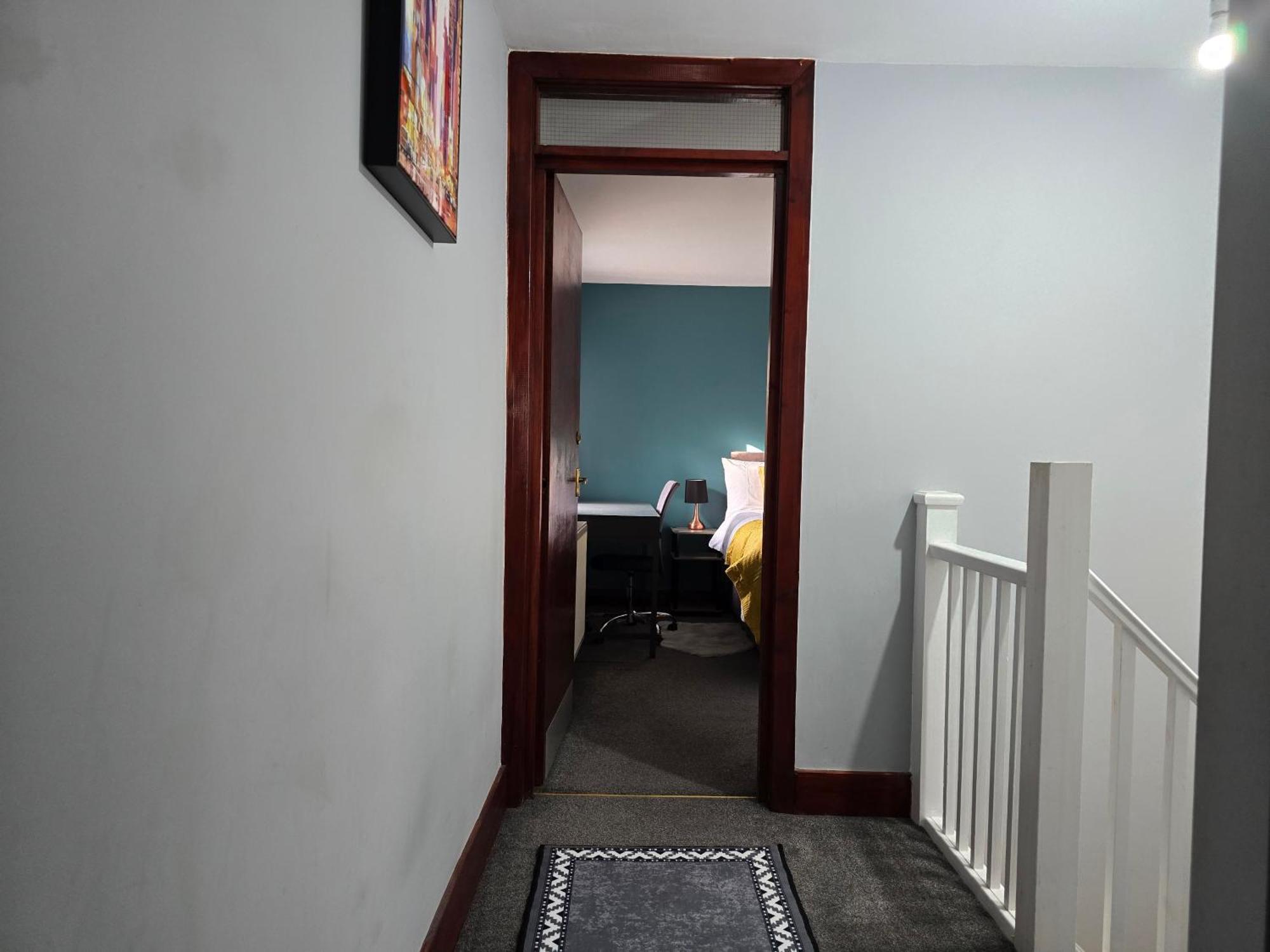 Cosy 3 Bedroom Flat Step Away From Paddington *