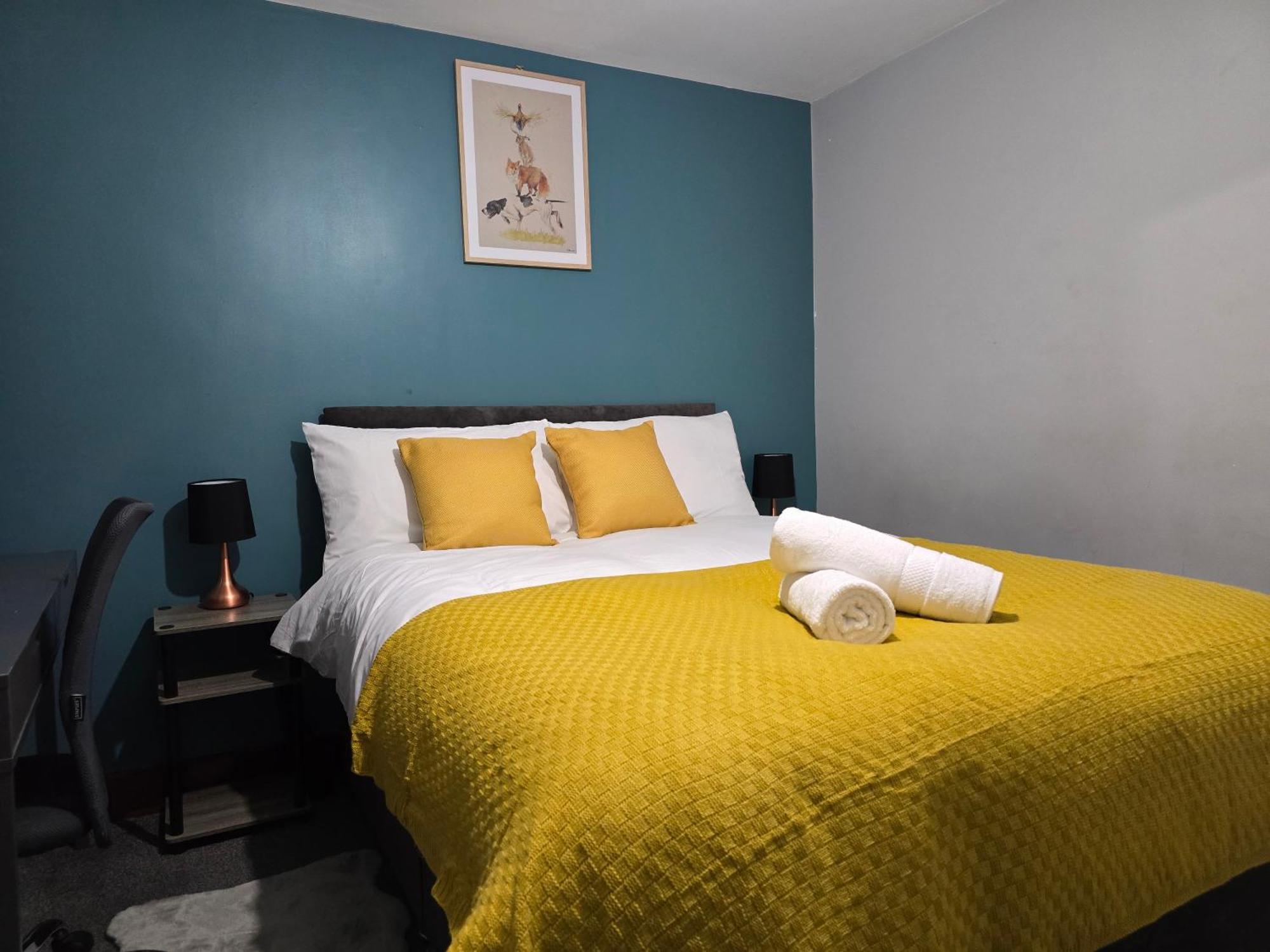 Cosy 3 Bedroom Flat Step Away From Paddington Apartment