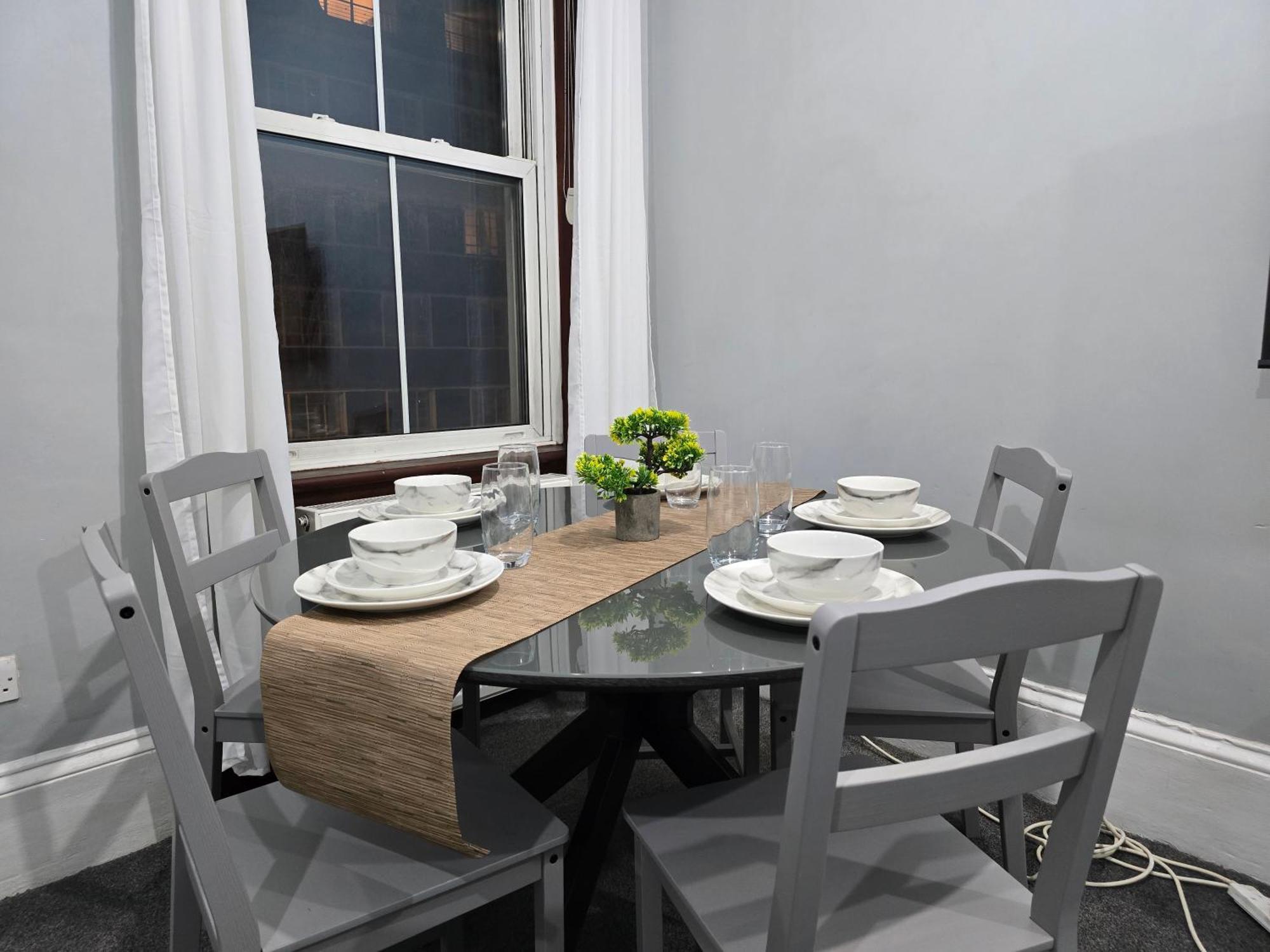 Cosy 3 Bedroom Flat Step Away From Paddington