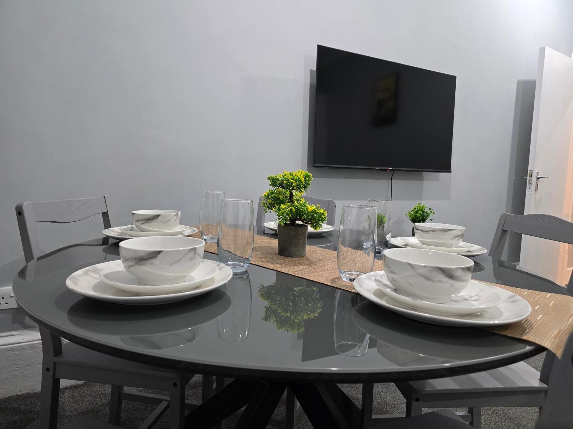 Cosy 3 Bedroom Flat Step Away From Paddington London