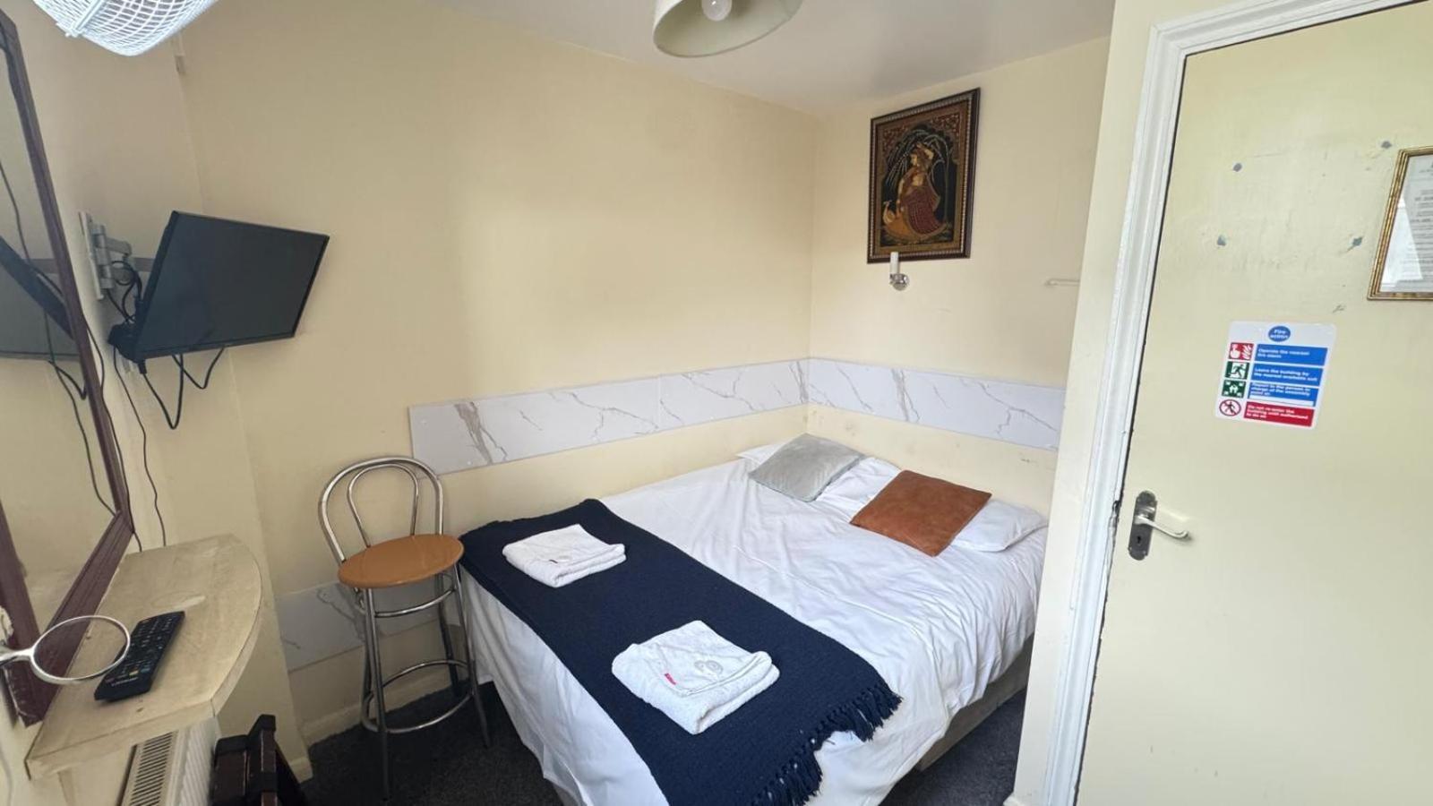 Gasthof Earls Court London
