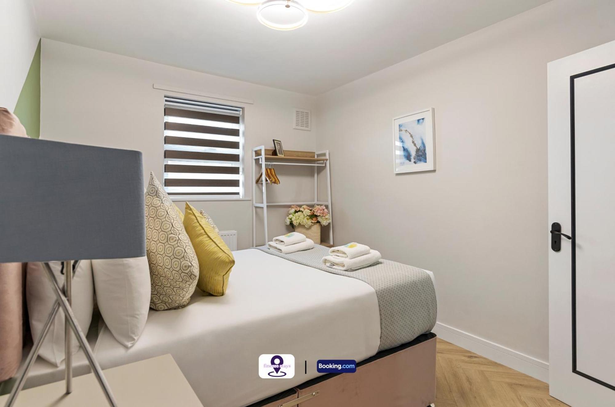 Last-minute Secure ! Limited Time L Exclusive On 2 Bedroom, High Spec Luxury Flat By Finesse Short Lets & Serviced With Free Wifi