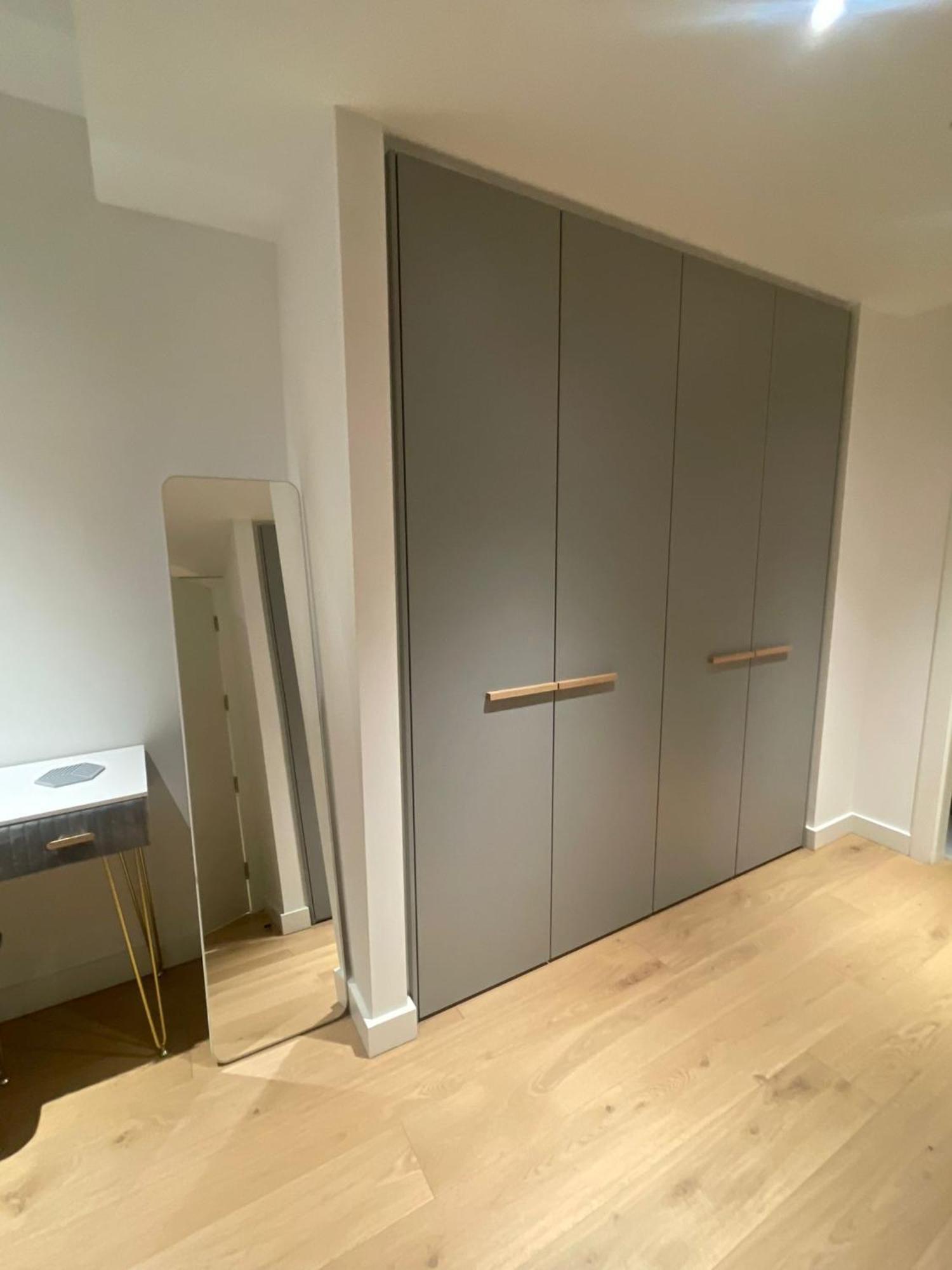 Apartment Spacious 2 Bed 2 Bath Battersea Powerstation London