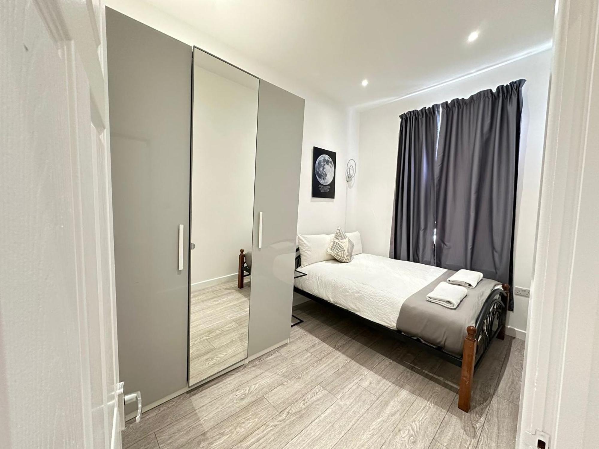 Apartment Accessible Near Central