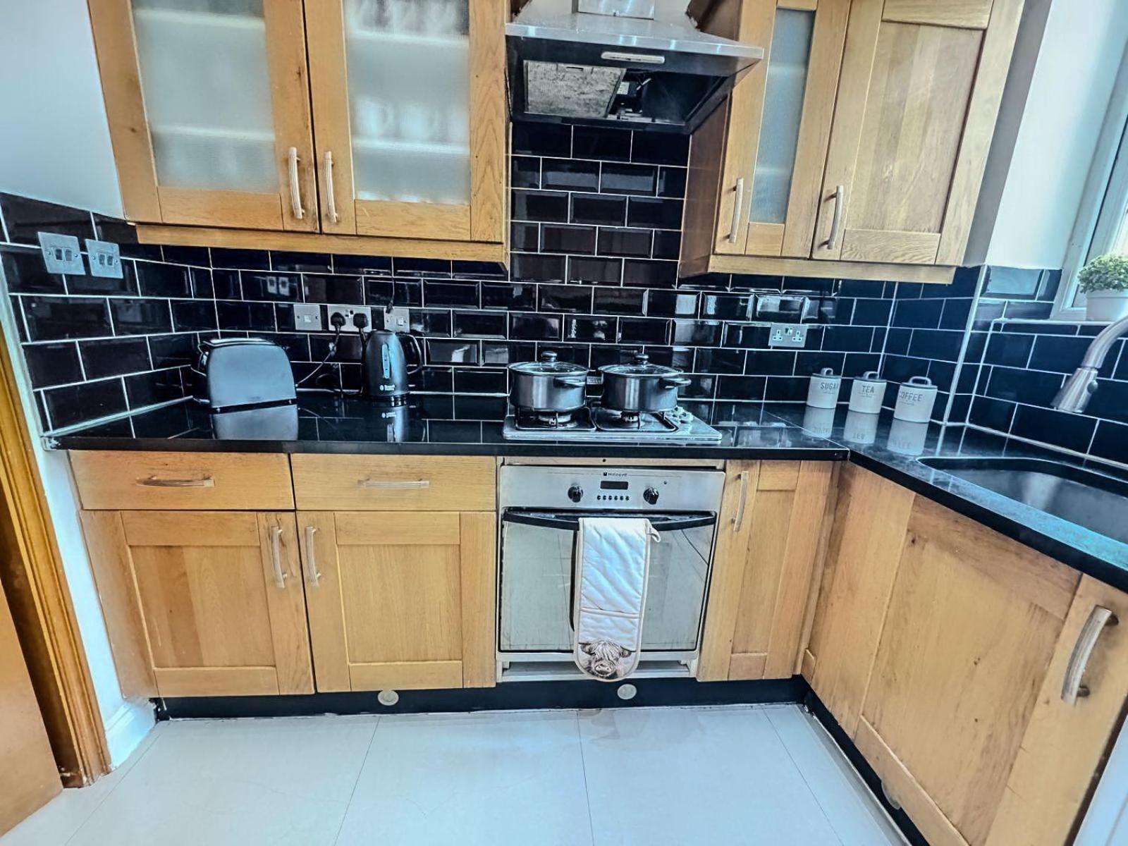 Comfortable Family Near Oxford Street Apartment *
