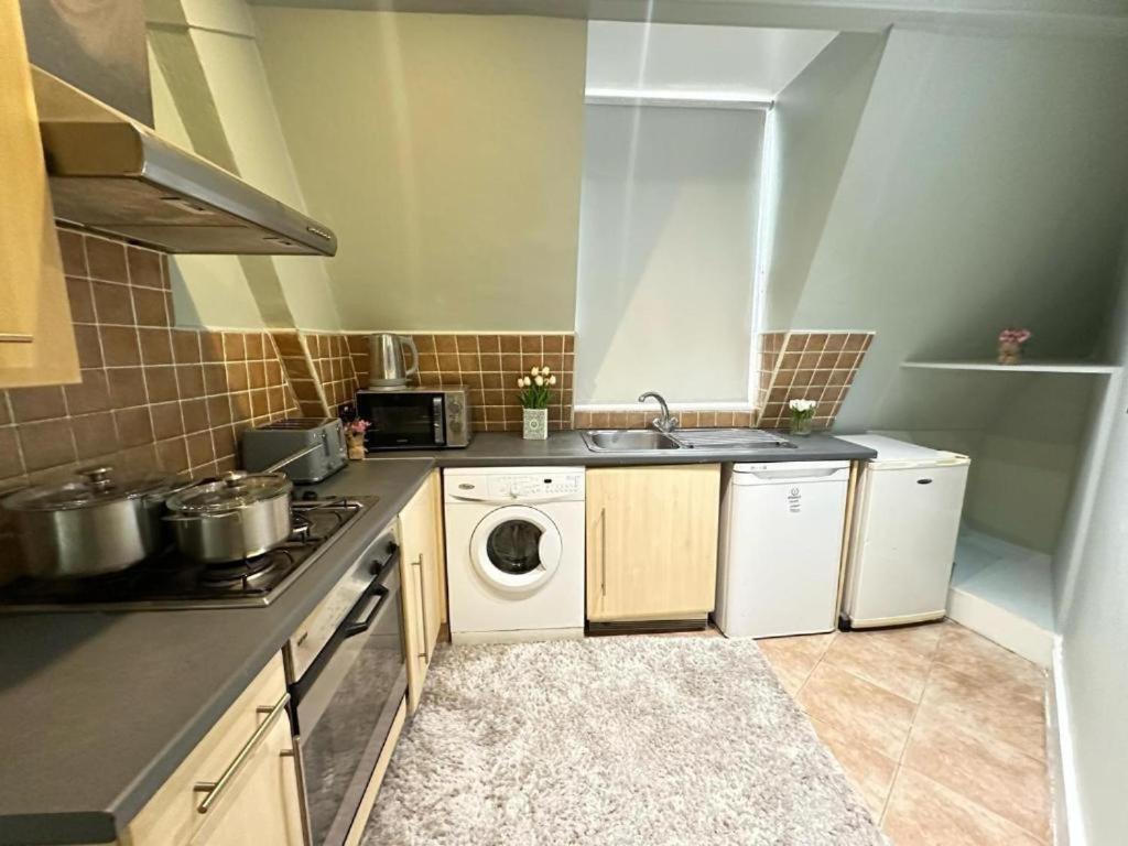 Affordable Near Central Apartamento Londres