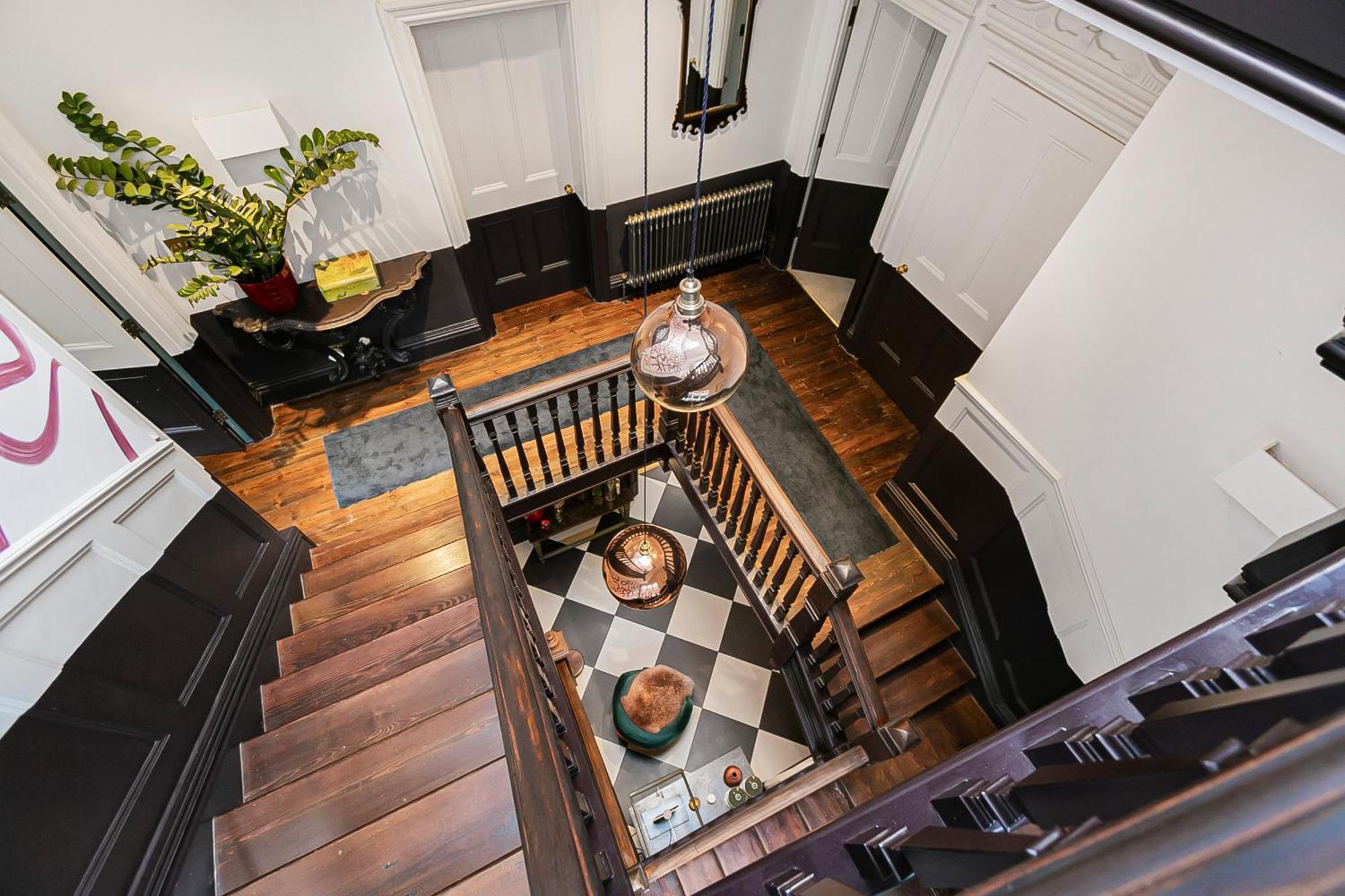 Apartment The Vicarage By Hostara Homes, A Luxury 4 Bedroom Designer In Highgate, Perfect For Families And Groups